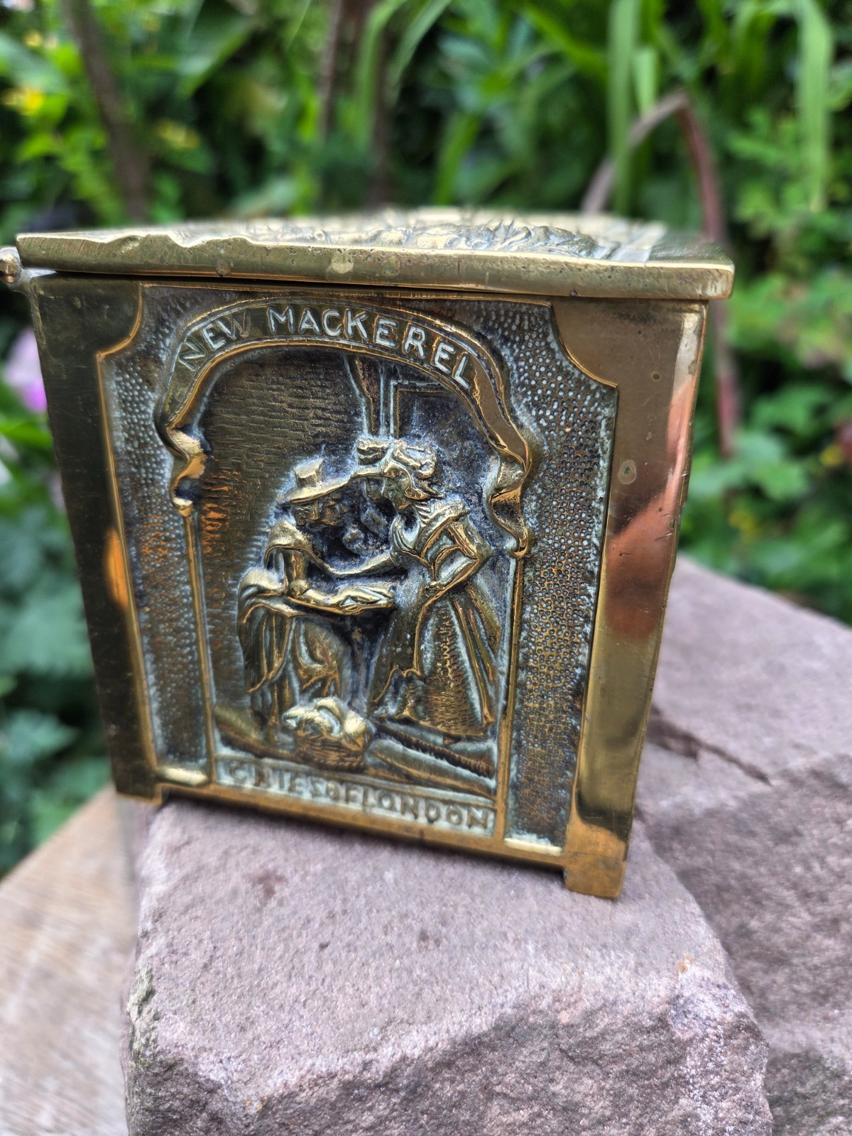 Antique Solid Brass Cigarette Casket Box Cries of London