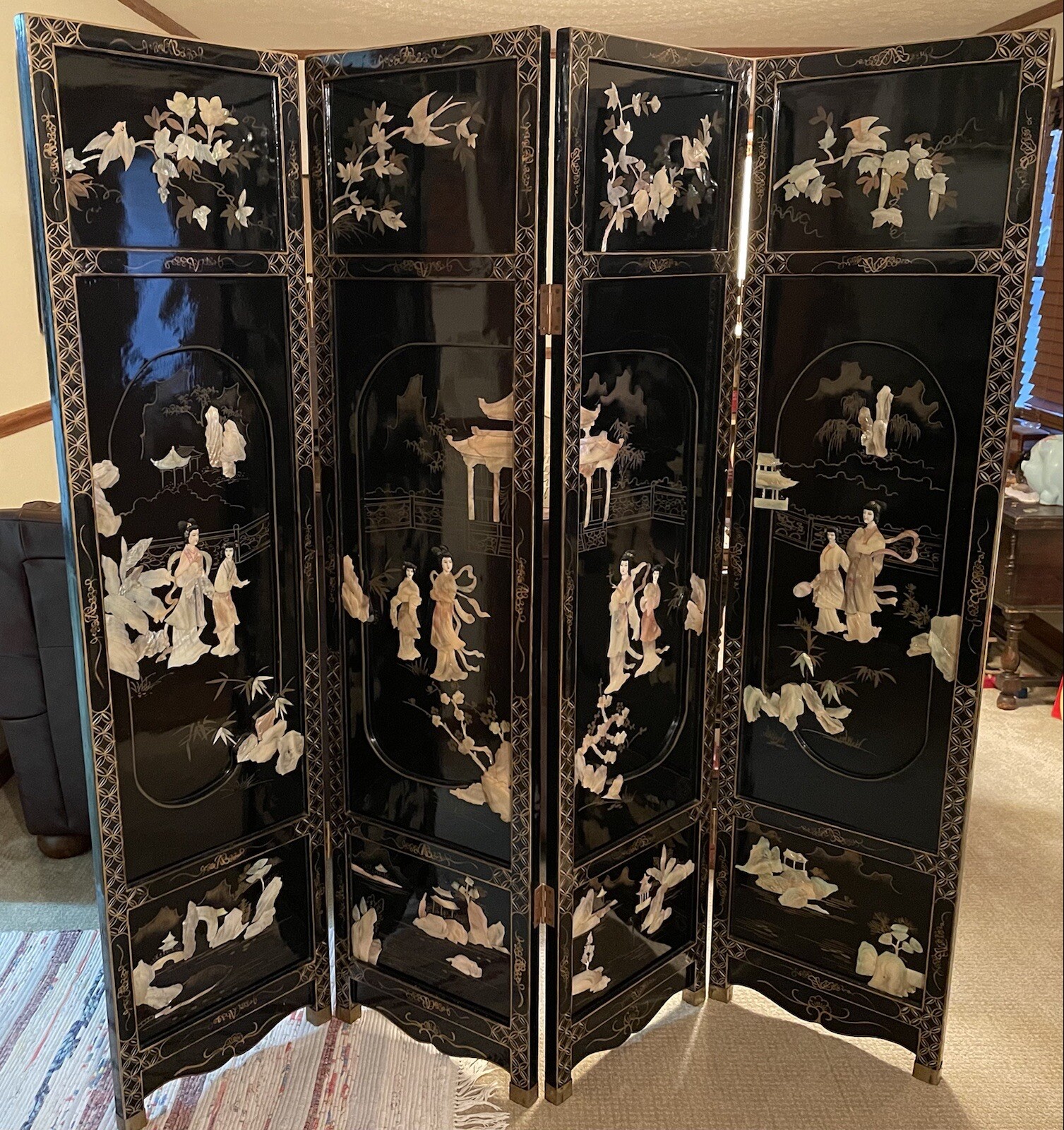 1900’s 4 Panel Black Lacquer Asian Dressing Screen With MOP Type Outlay