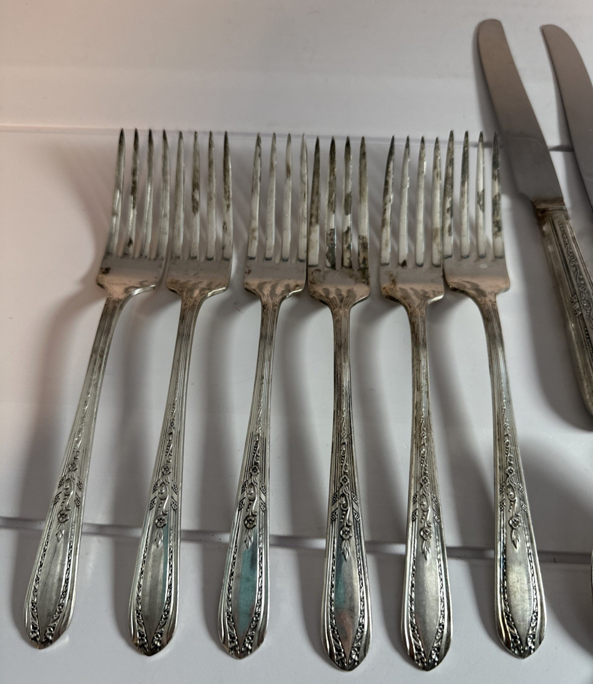 WM ROGERS MFG. CO ORIGINAL ROGERS IS Silverplate Flatware 20 Pc Set LYRIC 1939