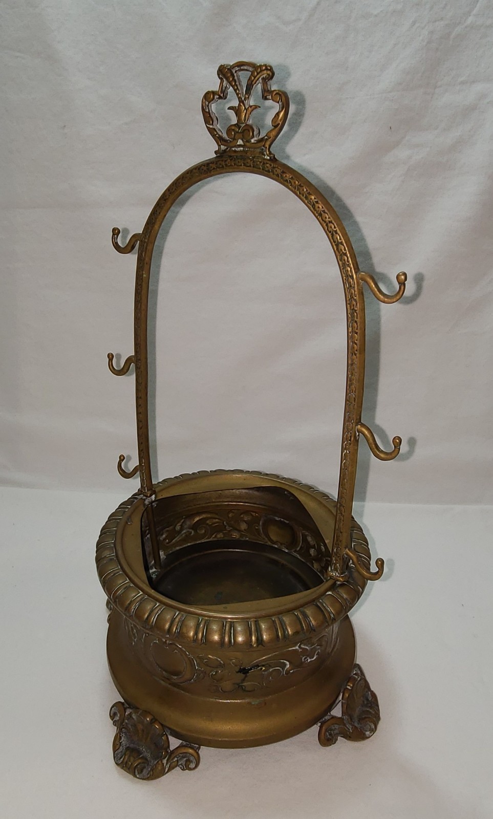 Ornate Brass or Bronze Brides Basket Pot Frame Floral Feet Hooks 10.5″ Tall