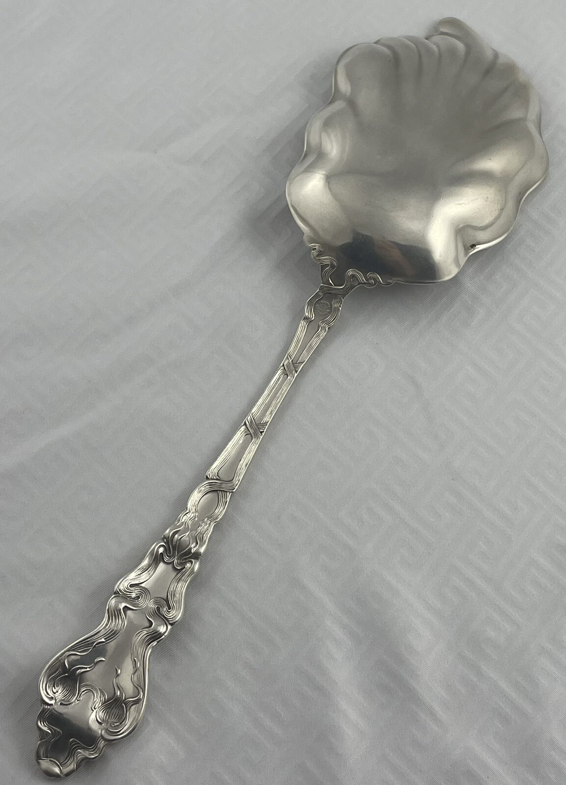 Douvaine by Unger Bros Sterling Berry Casserole w/Assymetrical Bowl-9 3/8″