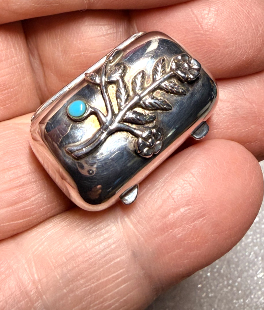 Sterling Silver Pill Box – Turquoise Flower – A D Norman – London – 1996