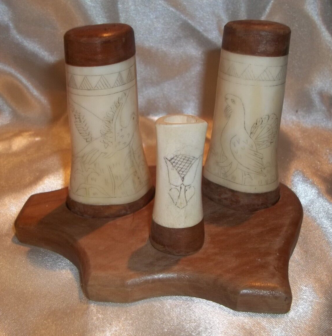 Antique Folk Art Scrimshaw Carved Horn and Wooden Salt Pepper Toothpick Set OOAK