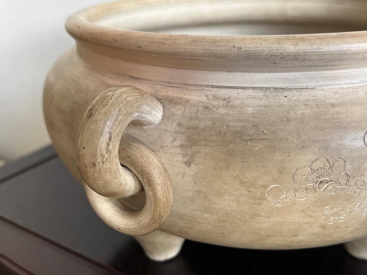 Chinese Qing Dynasty Clay Incense Burner / W 32[cm] / Plate Ming Censor Bowl Pot