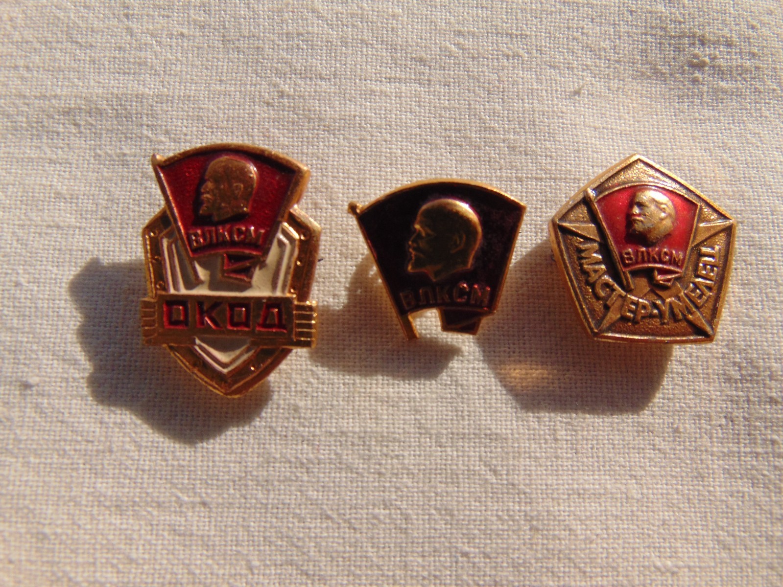 3 Soviet Komsomol badges. Read description.