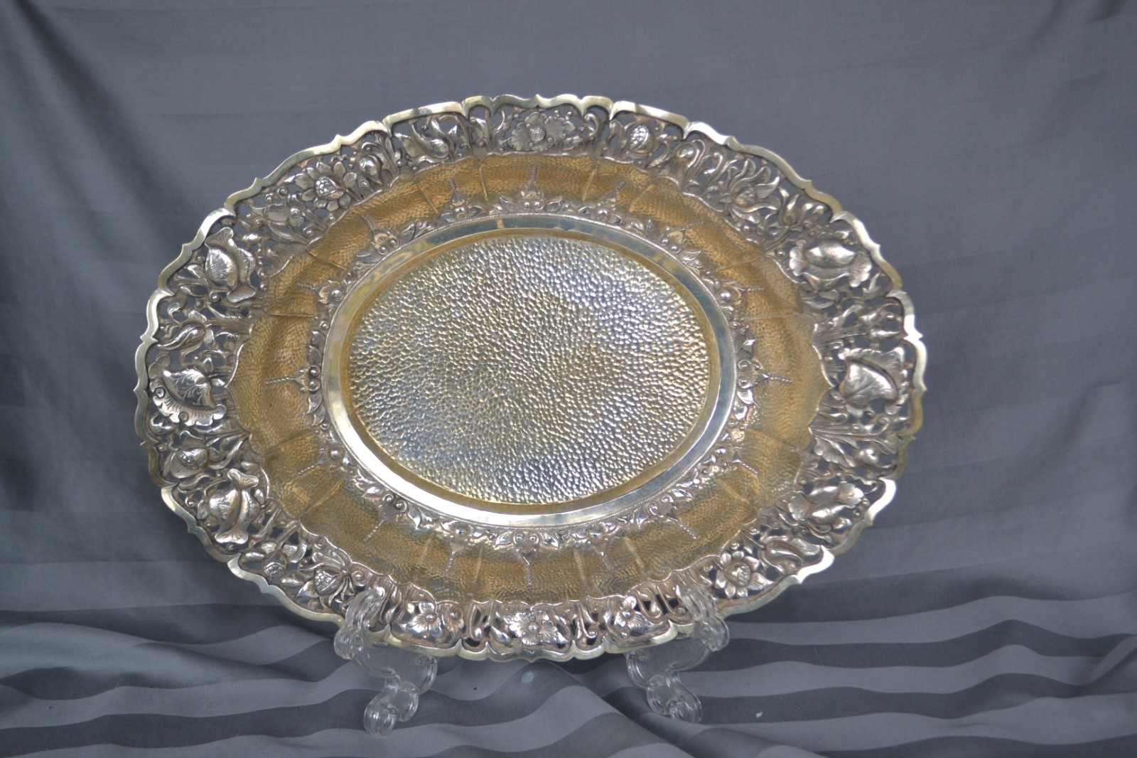 Vintage Indonesian Yogya 800 Silver Lotus Tray on Melon Form Feet