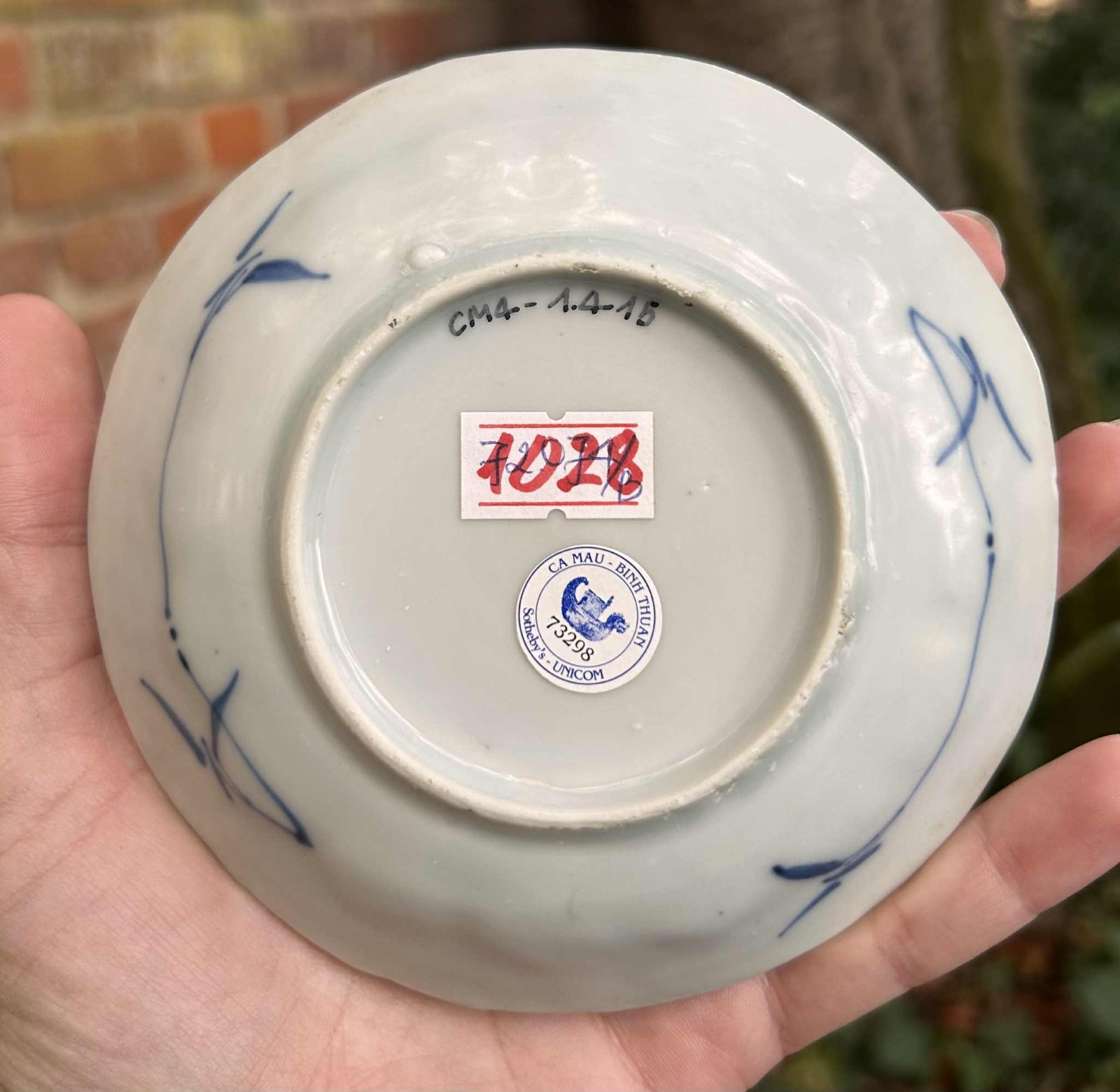 Ca Mau Shipwreck Cargo Landscape and Trellis Tea Bowl and Saucer c1725