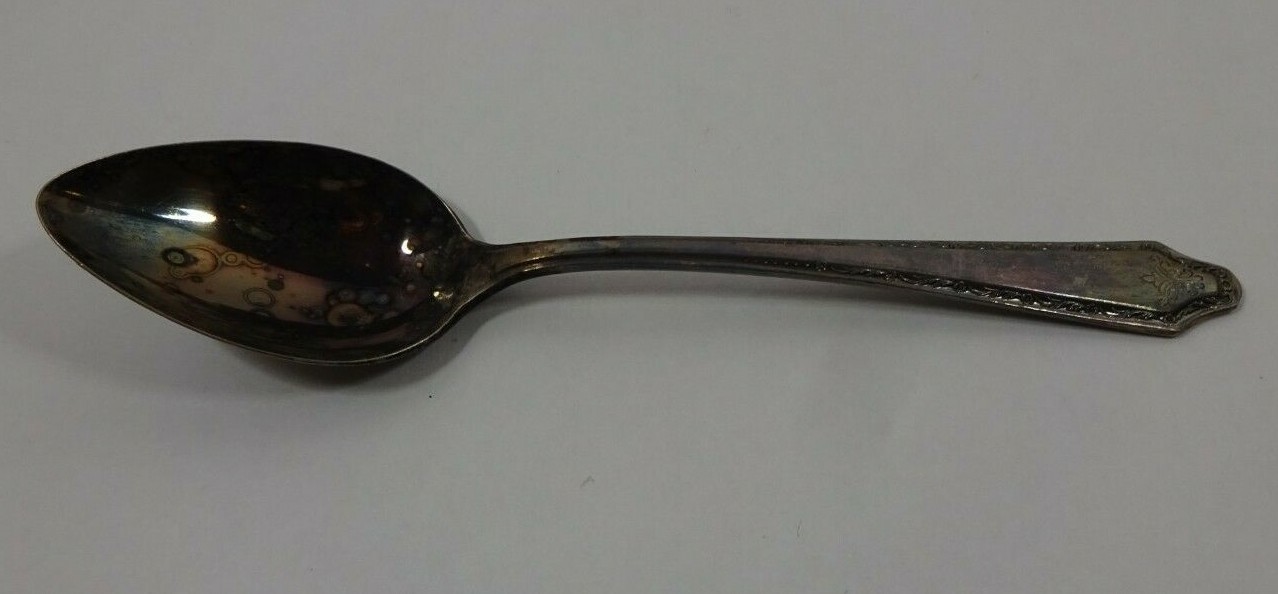 Oneida W. R. Keystone Silverplate Teaspoon 6″ Alden Pattern 1931