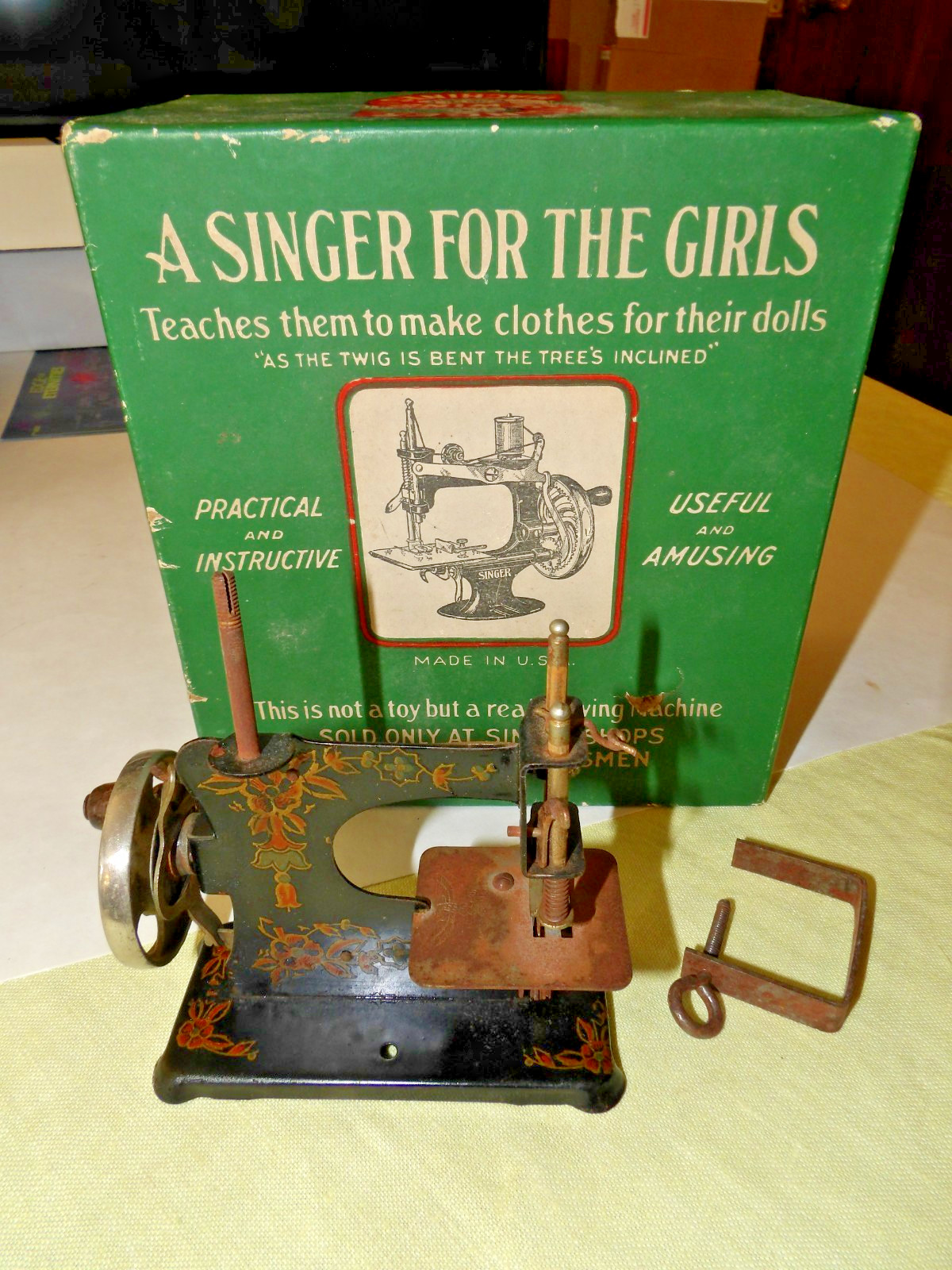 Antique “A Singer For The Girls” Real Sewing Machine box with unknown machine