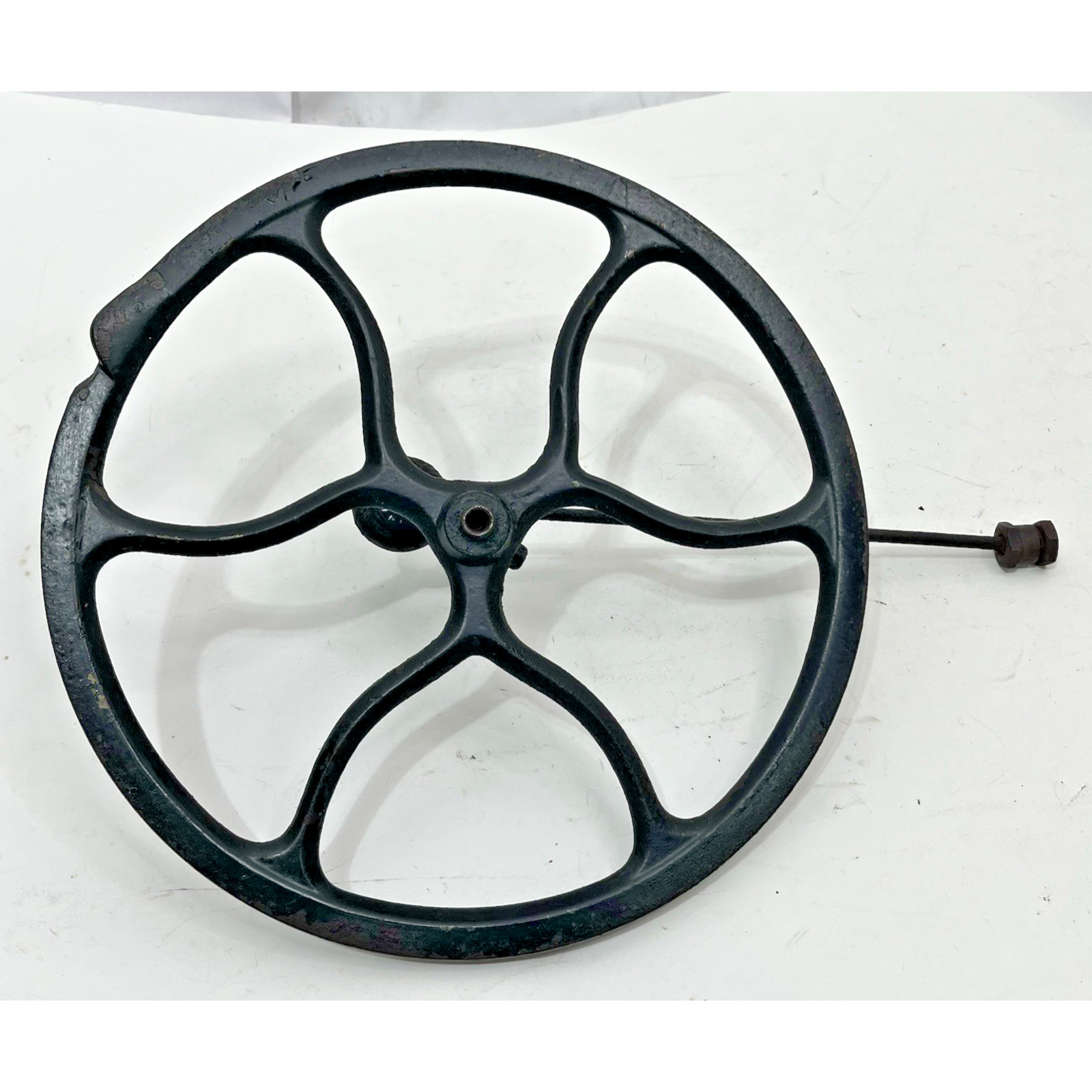 Antique SINGER Treadle Sewing Machine Cabinet Base Cast Iron Fly Wheel Pitman