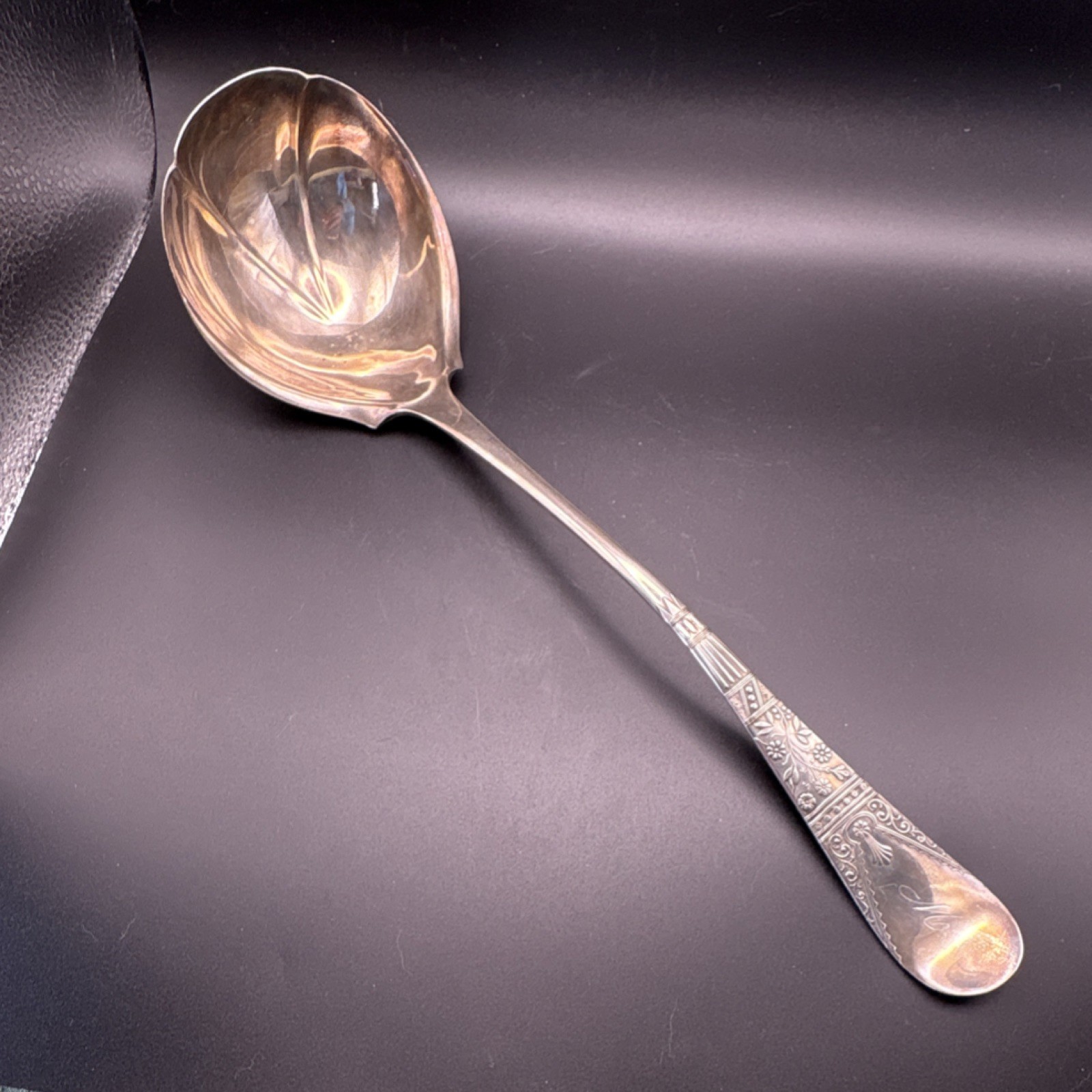 Antique Rogers, Smith & Co. “Lorne” 1878 Silverplate Soup Ladle – Monogram M A1