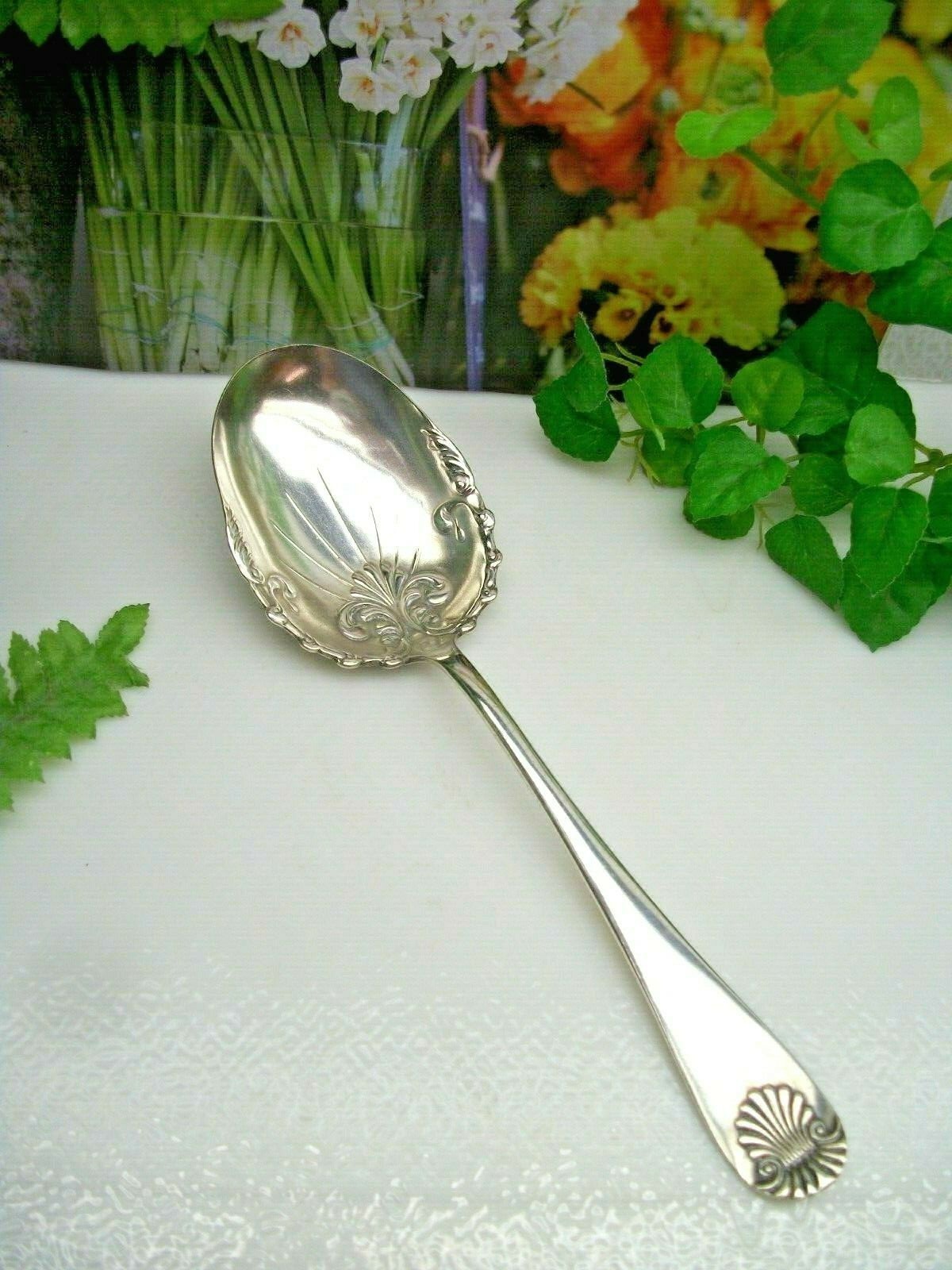Antique Anchor Rogers SHELL Silverplate Casserole or Berry Serving Spoon 1890