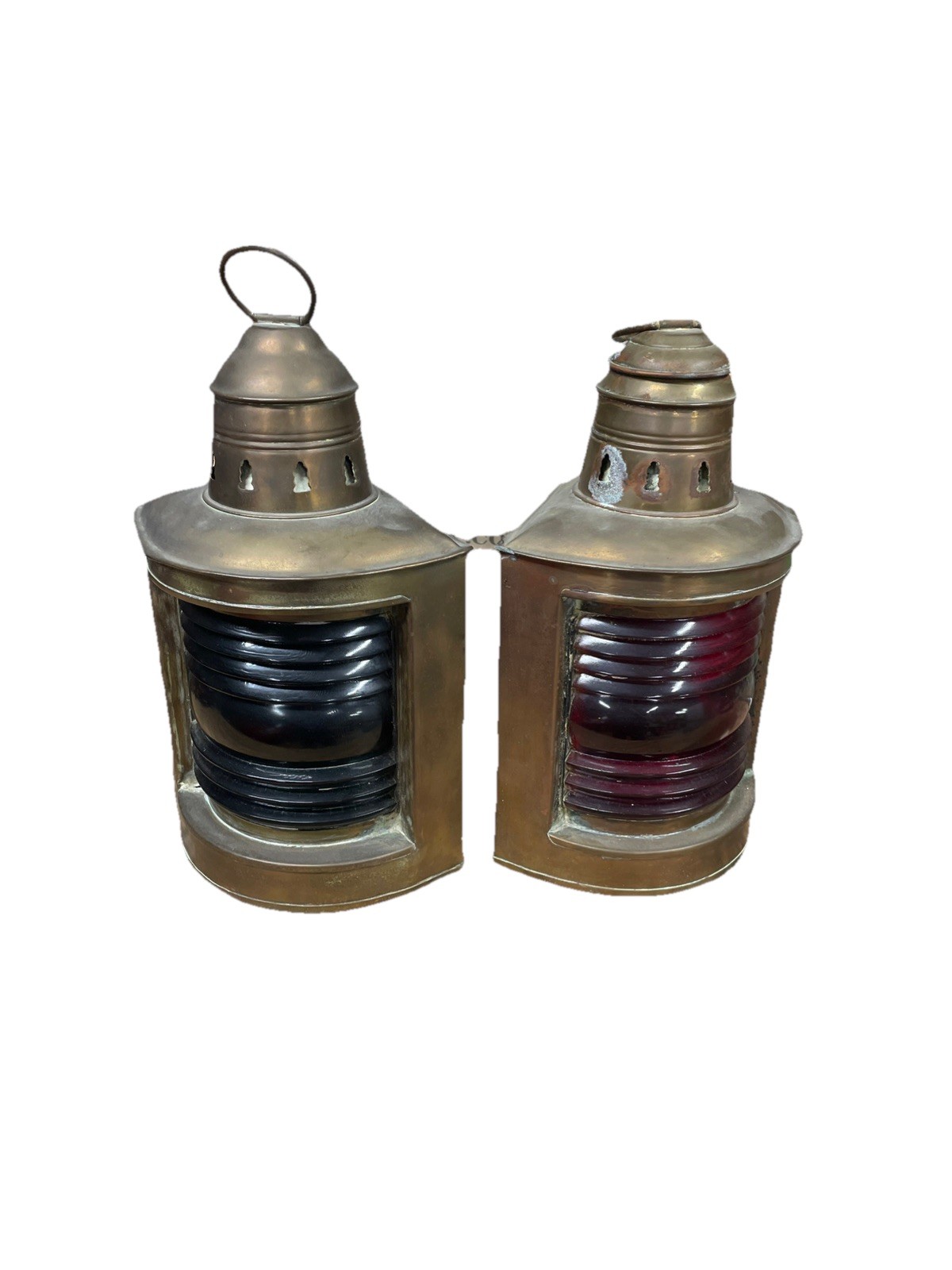 Classic WILCOX CRITTENDEN Port Sidelight Ship’s Lantern with Kerosene Burner