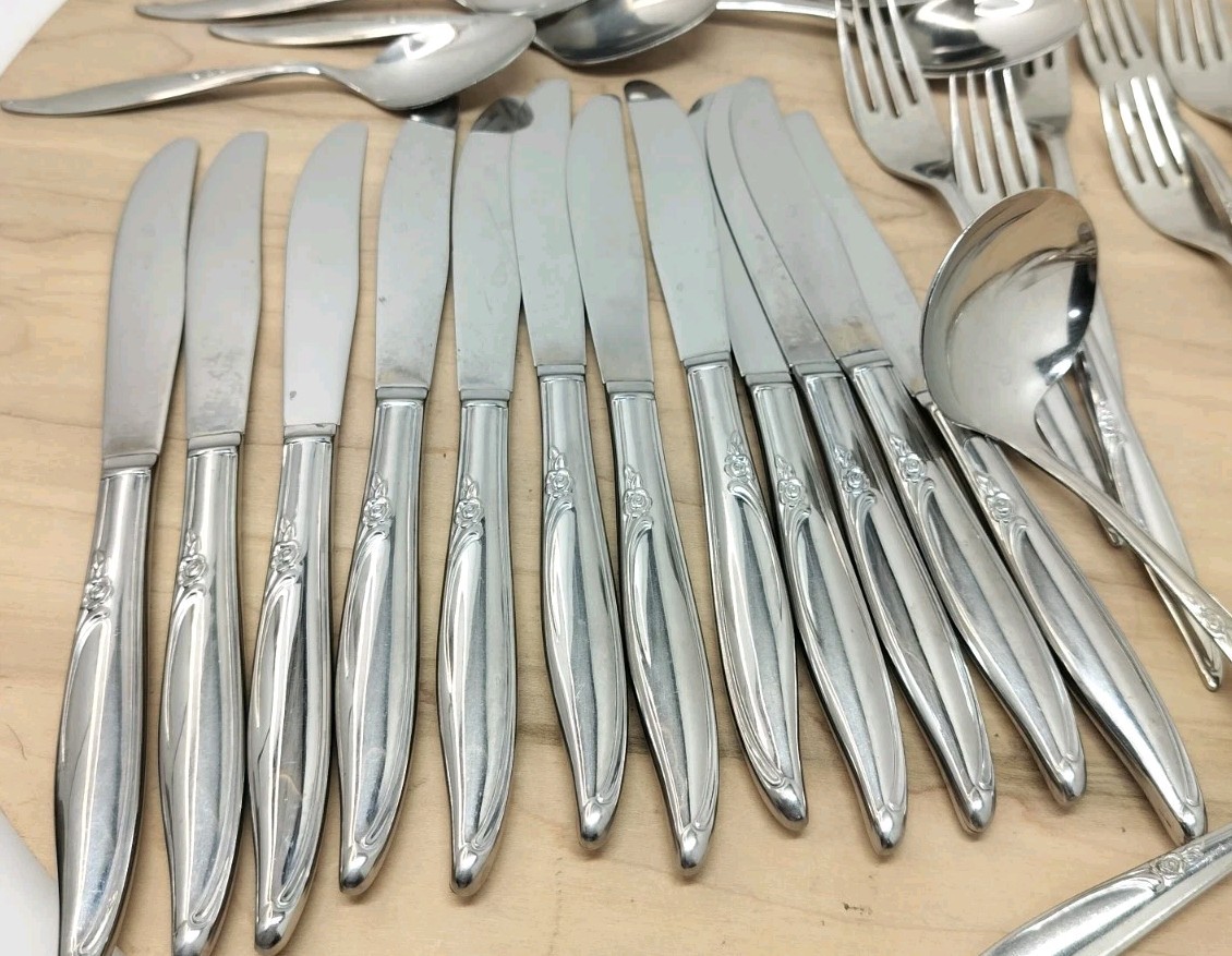 VTG 1991 ONEIDA KENWOOD STAINLESS 41 PIECES FLATWARE FOREVER ROSE PATTERN