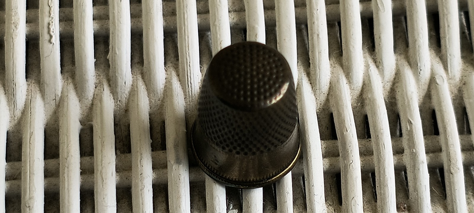Antique Vtg Sweet Simple Silver Thimble # 7