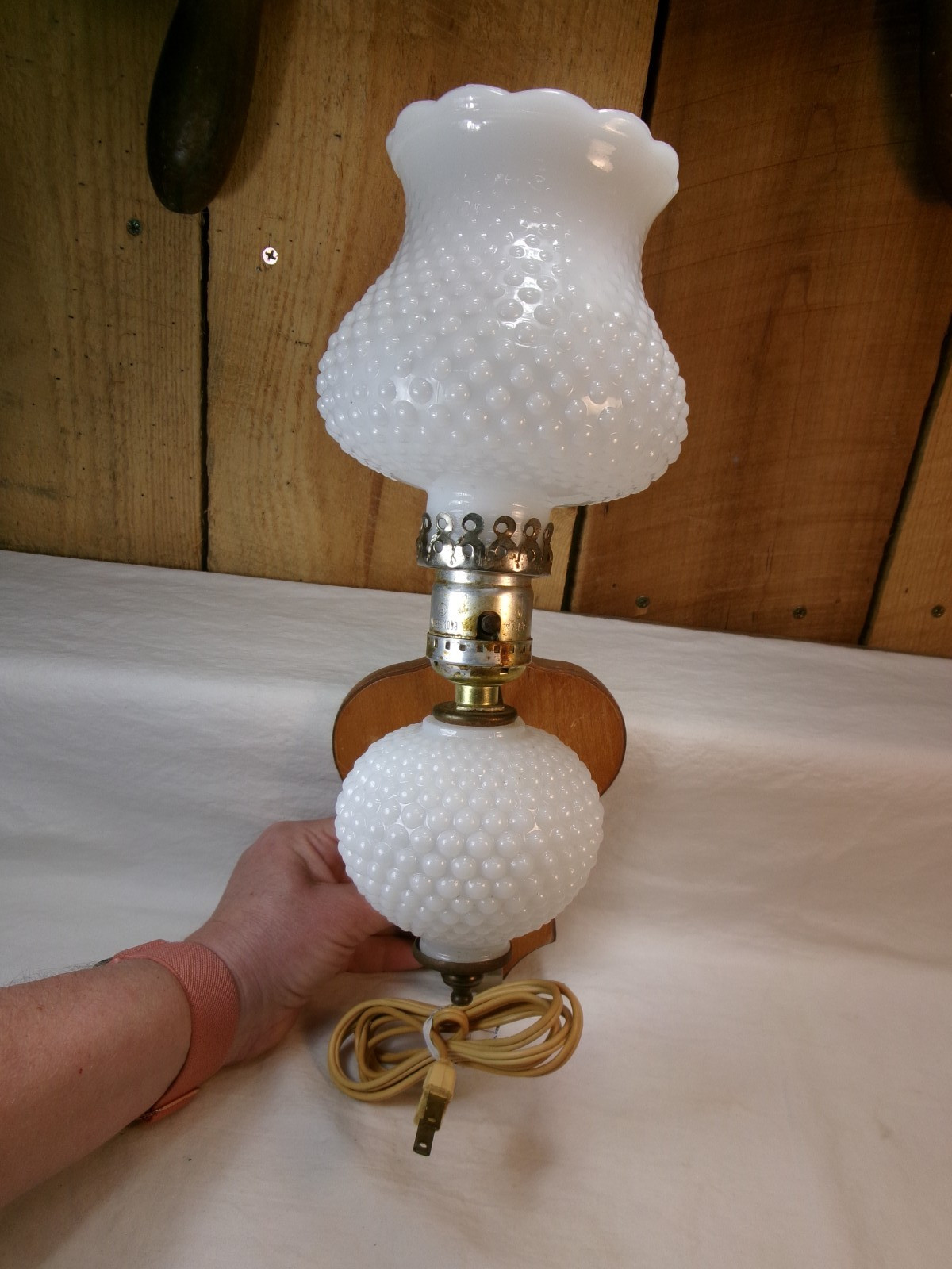 Vintage 1960’s Milk Glass Hobnail Sconce Wall Lamp Light Fixture