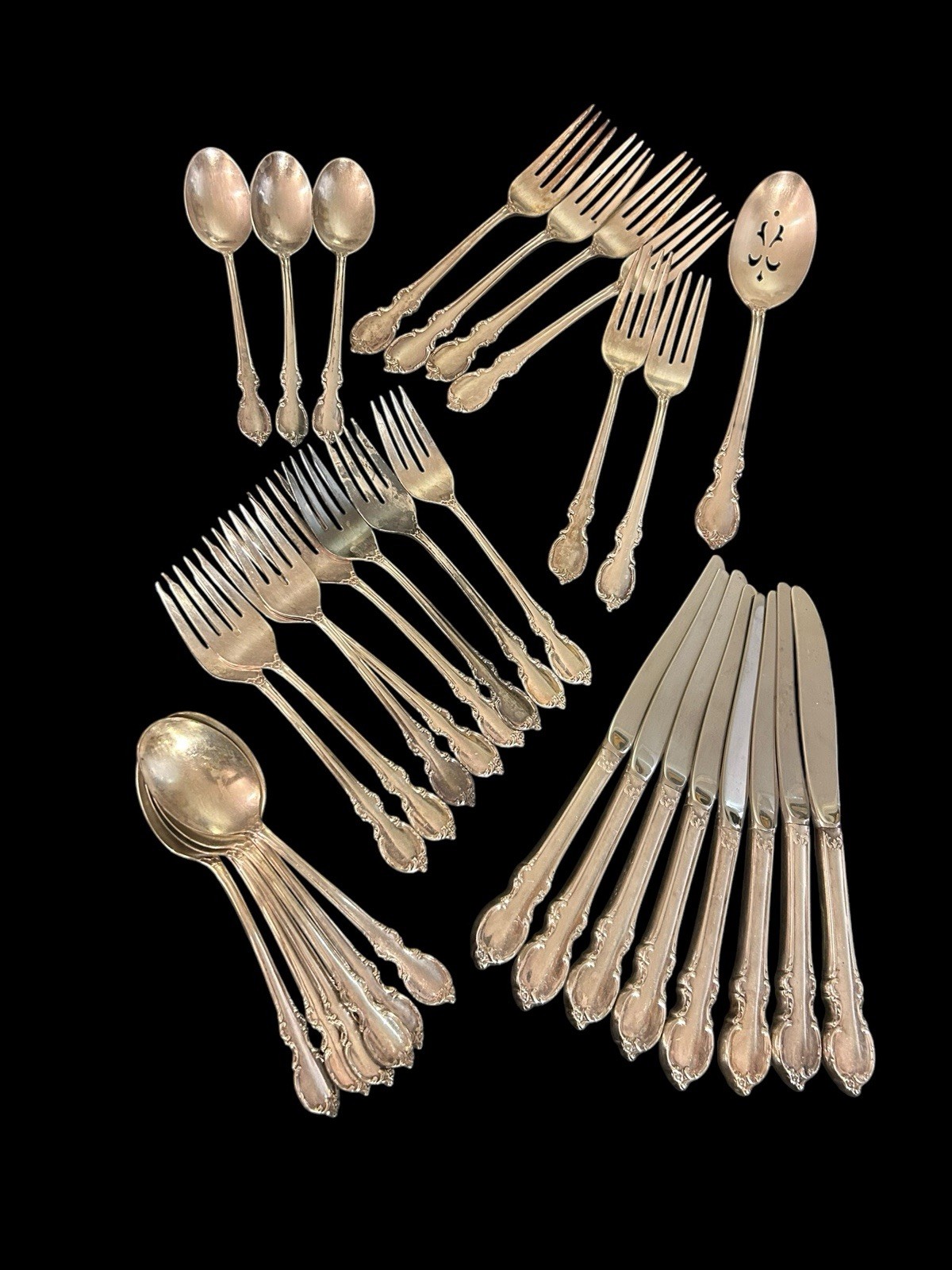 32pc Set 1847 Rogers Bros Reflection Silverplated Forks Spoons Knives Floral
