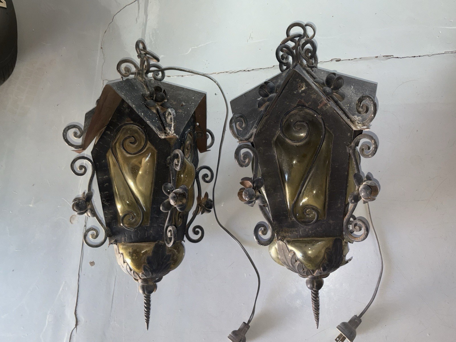 2 Gothic Spanish Revival Black Birdhouse Lanterns w/ Amber Blown Glass Read