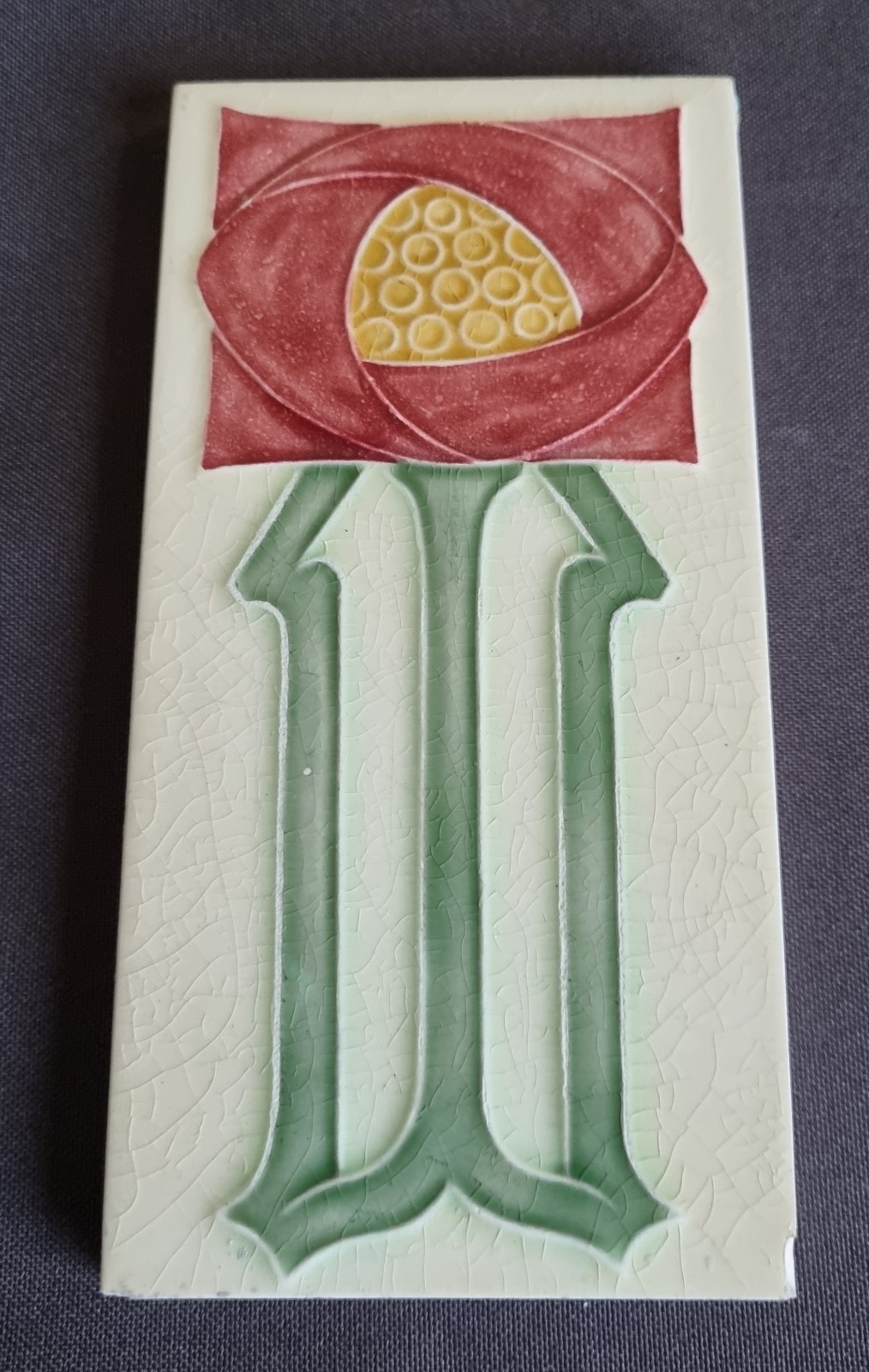 ANTIQUE ENGLISH ART NOUVEAU TILE. PILKINGTON’S C1906 6″ X 3″