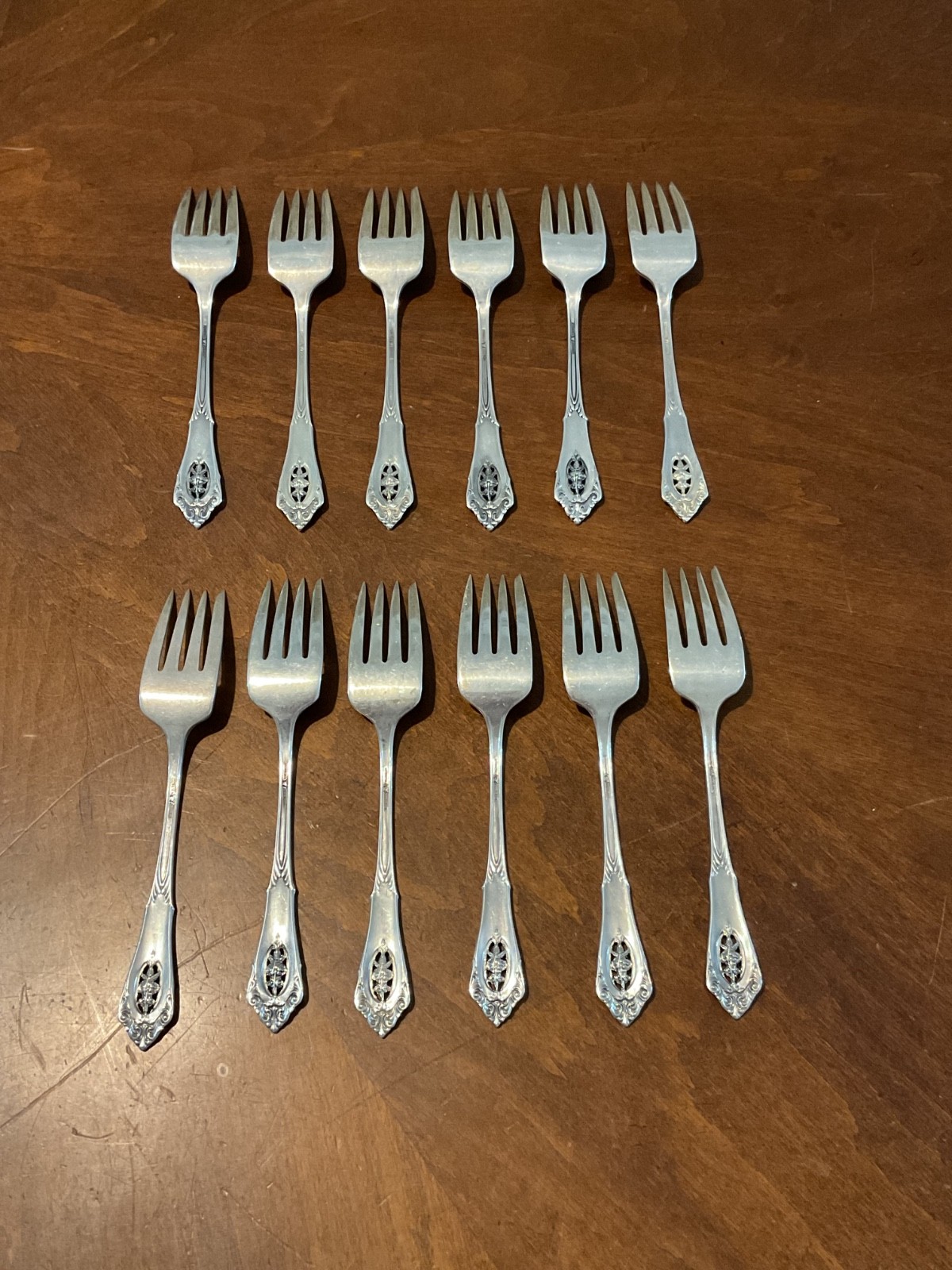 Wallace Sterling Silver Flatware Set For 12 81 Pieces 120 oz approximately 3600g