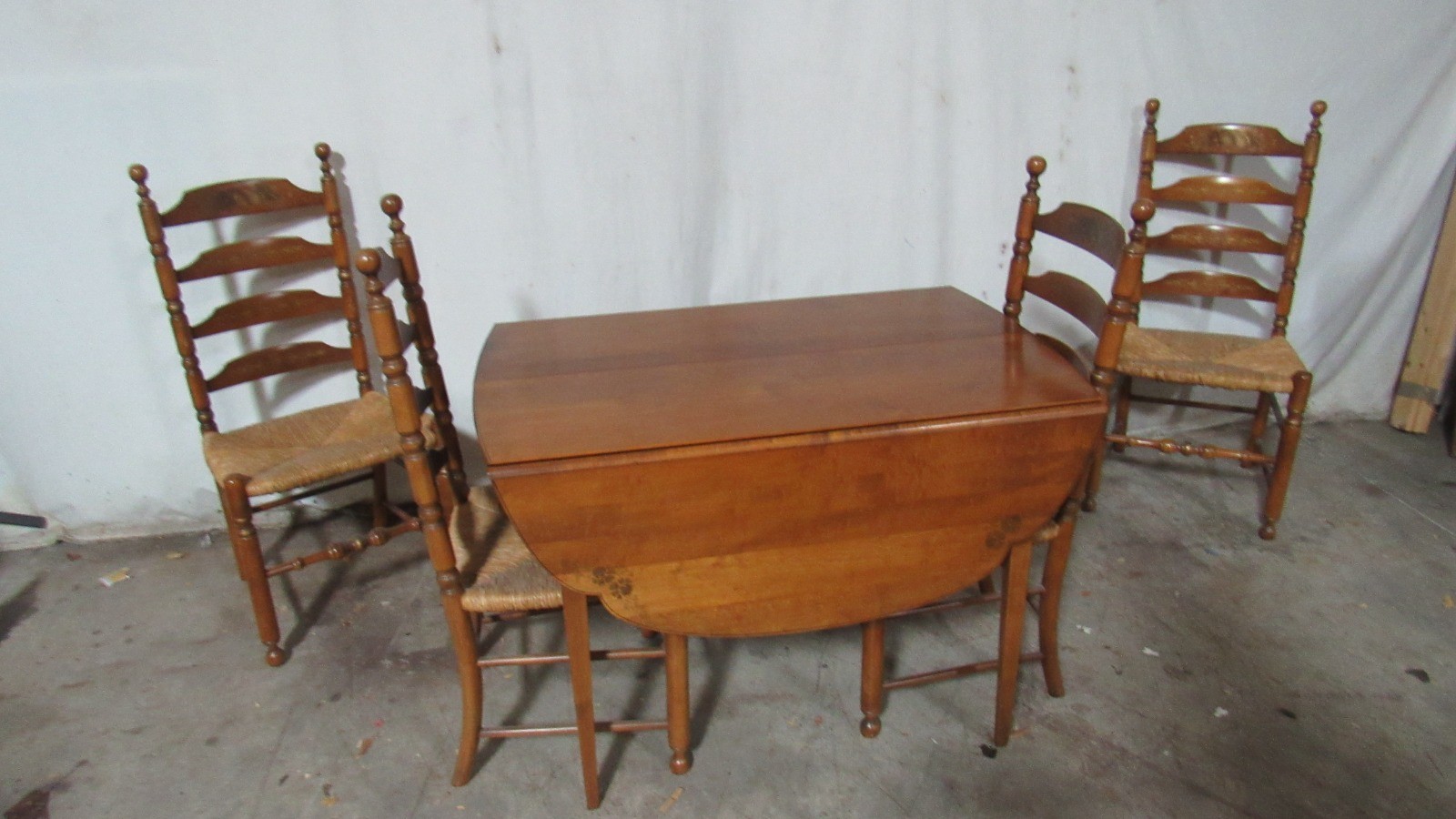 Hitchcock Farmhouse Dining Kitchen Room Set Rush Seats Rare