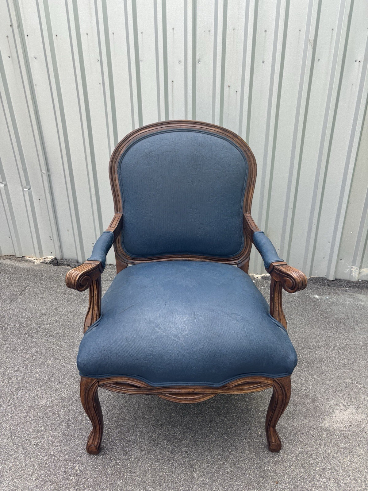 Henredon Louis XV Style Fauteuil Armchair with Floral Carvings Vintage French