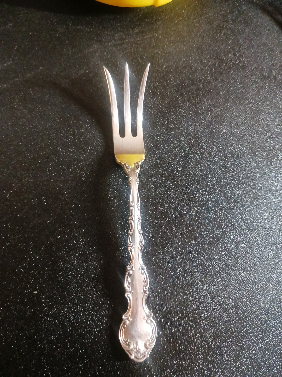 Gorham Sterling Silver Lemon Fork 4-3/8″ Lion & Anchor