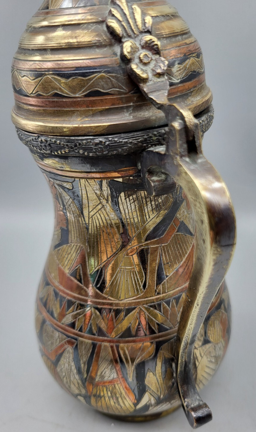 Vintage Dallah Islamic Middle Eastern Egyptian Coffee Pot 22.5 cm high.(C)