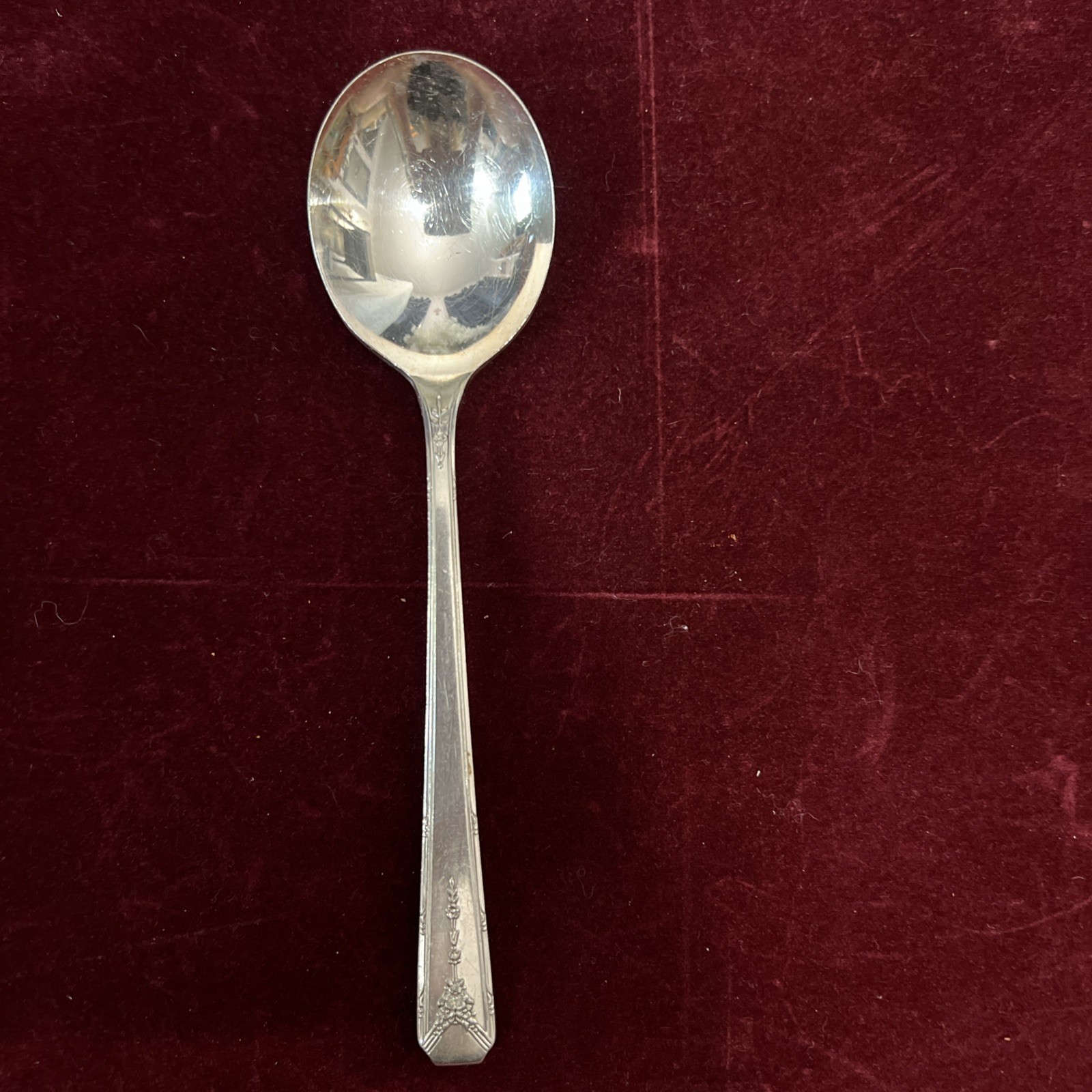 1 Soup, Spoon, Milady Oneida Community 1940 Silver Plate Silverplate Floral