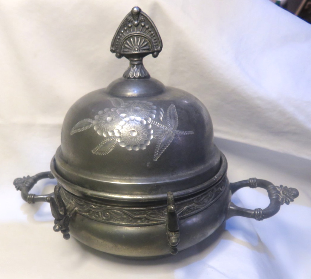 Antique Silver Plate Butter/Caviar Server New Haven Plate Co. (160-Gray3)