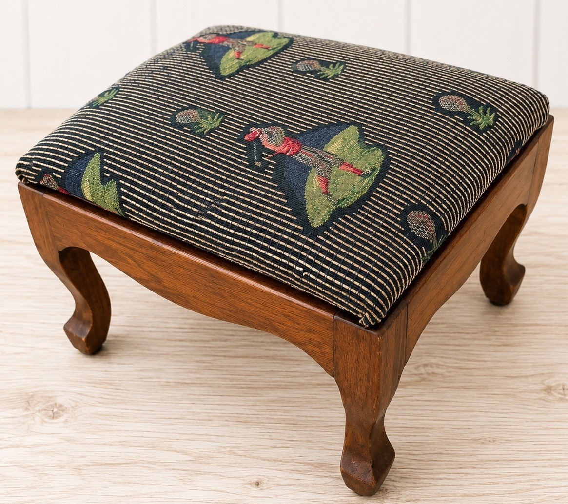 Vintage Golf Golfing Footstool Step Stool Walnut Jacquard Country Club