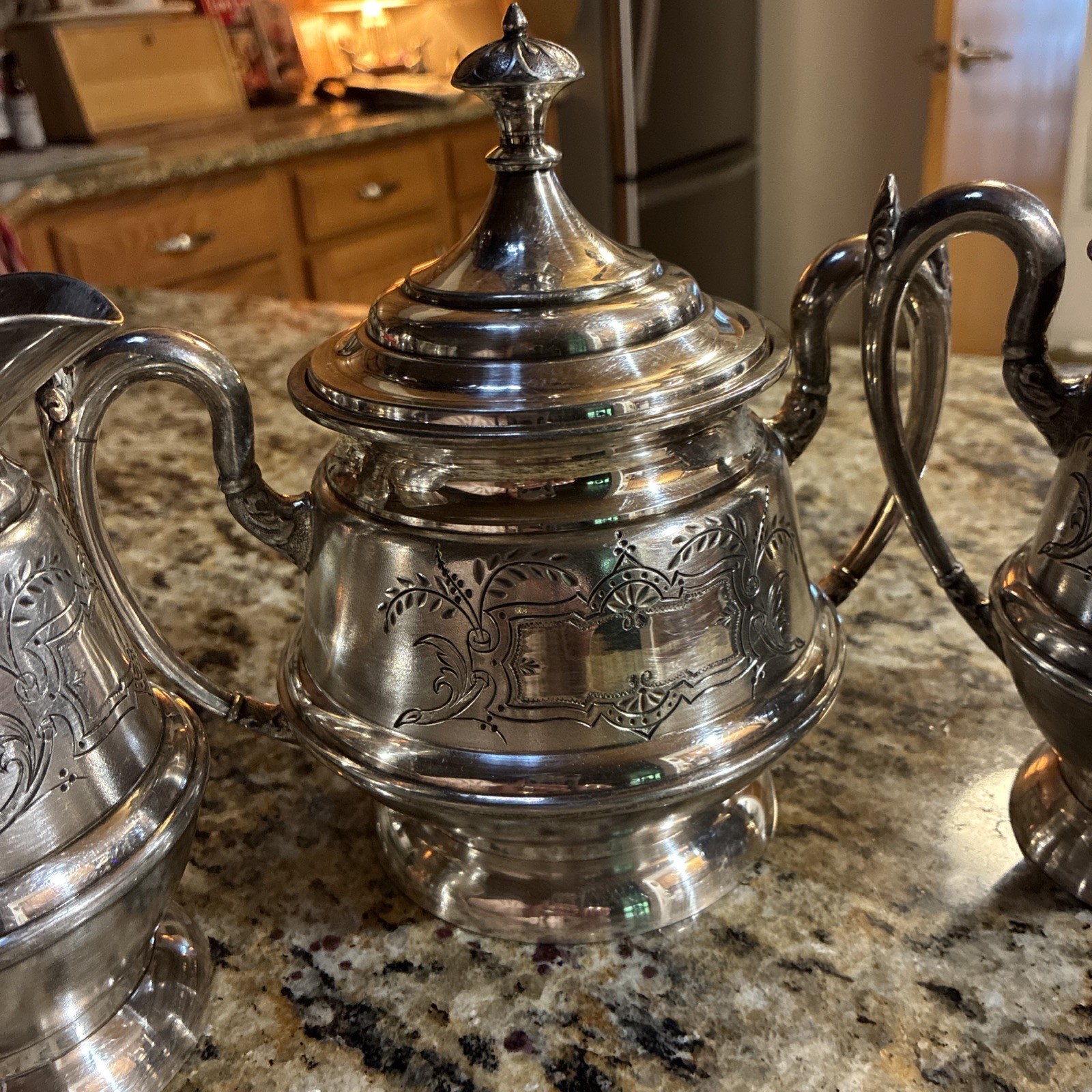 Antique Middletown Plate Company 3 Piece Silver Plated Set Quadruple Plate 950