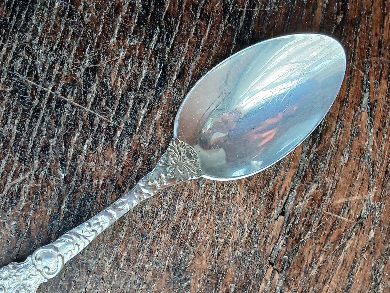 Antique Sterling GORHAM IMPERIAL CHRYSANTHEMUM 1894 Teaspoon FLORAL ORNATE