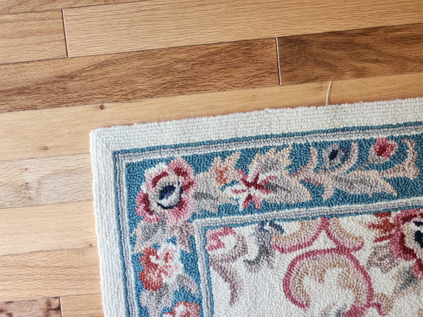 Vintage Hand Looped / Hooked Rug 48 X 30 Inch Wool Floral Victorian / Farmhouse
