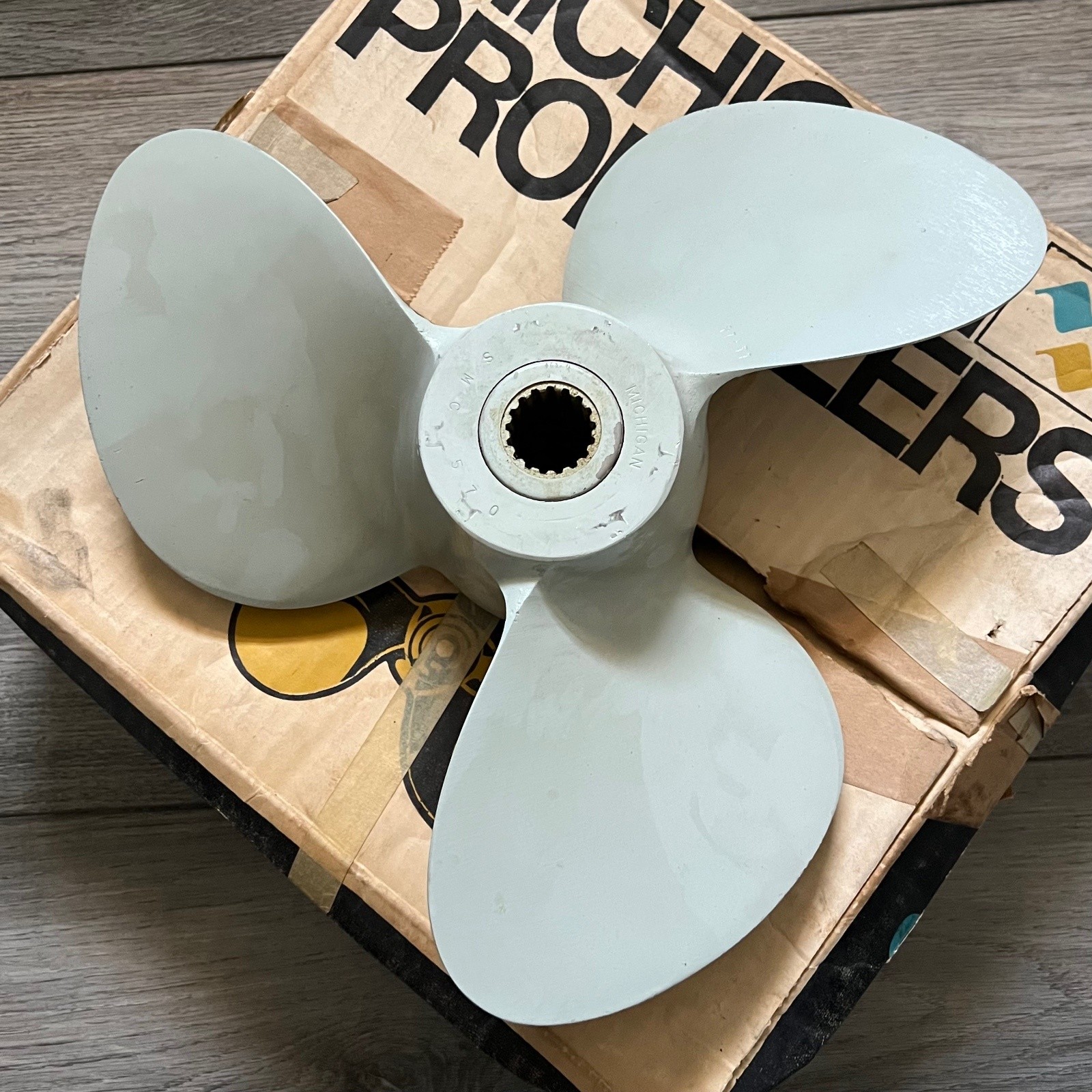 Michigan SMC 570 3 Blade Boat Propeller 14 x 14 Aluminum Maritime Propeller NOS