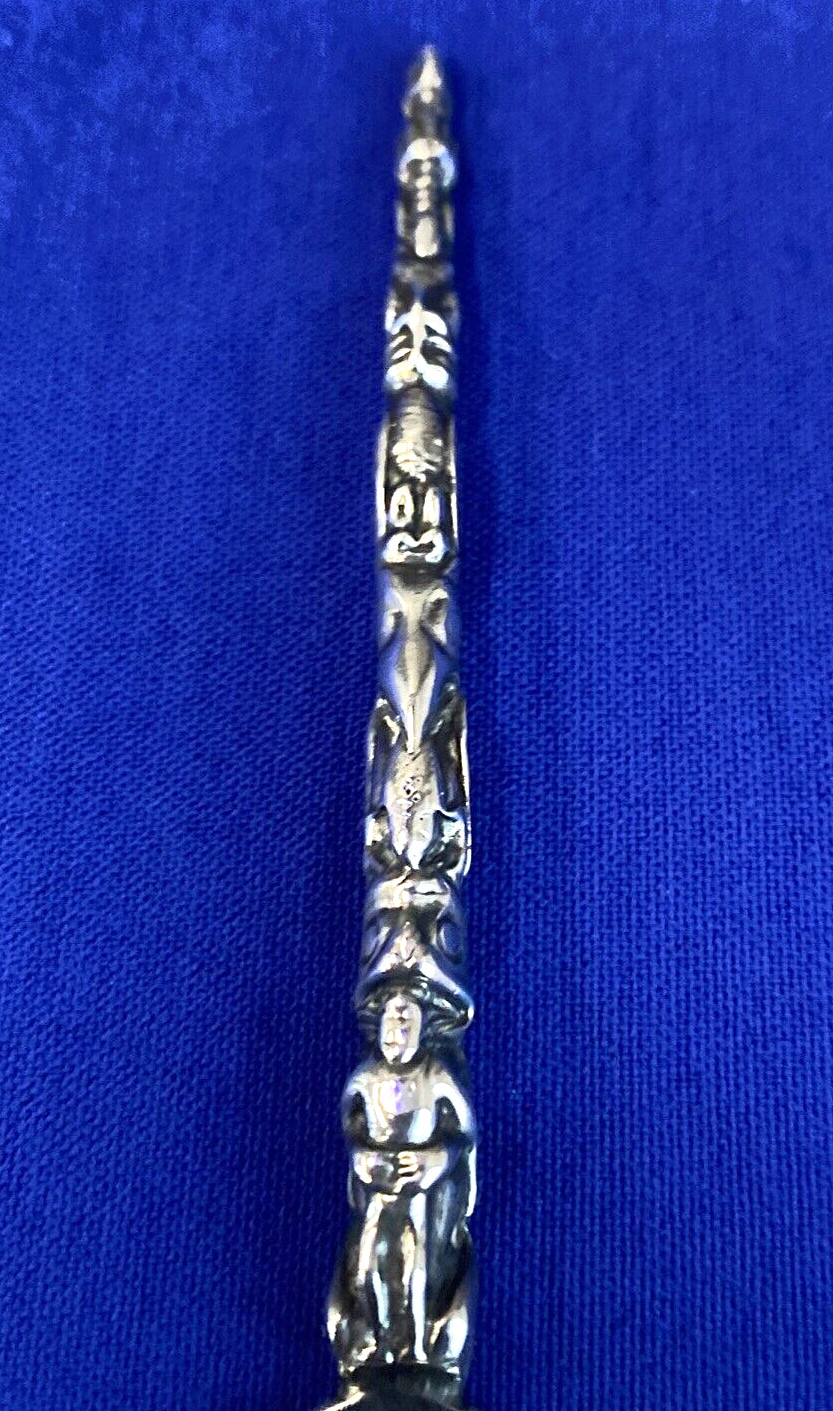 Totem Pole Indian Tribal Figures Animal Bird 4″ Sterling Souvenir Spoon 15 Grams