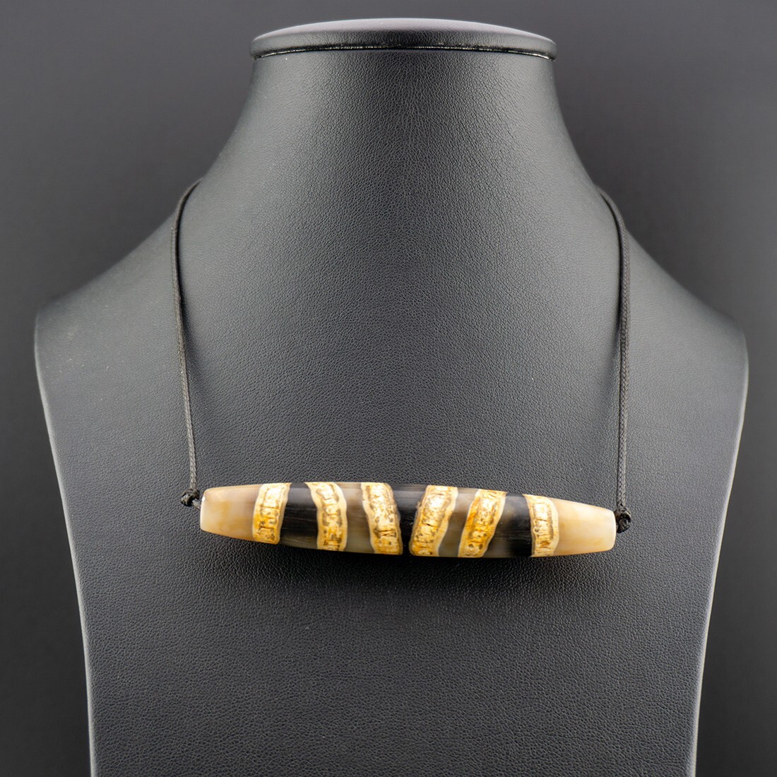 Himalayan Nepalese Tibetan Tian Zhu Dzi Bead Stripes Dzi Amulet Bead