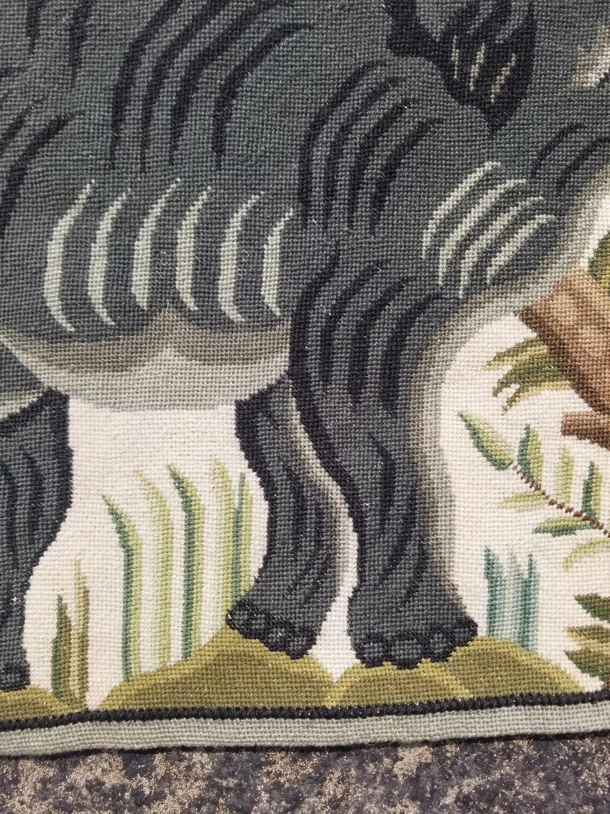 Vintage Traditional Handmade Elephant Wool Multicolor Tapestry Rug 2.7×1.8ft