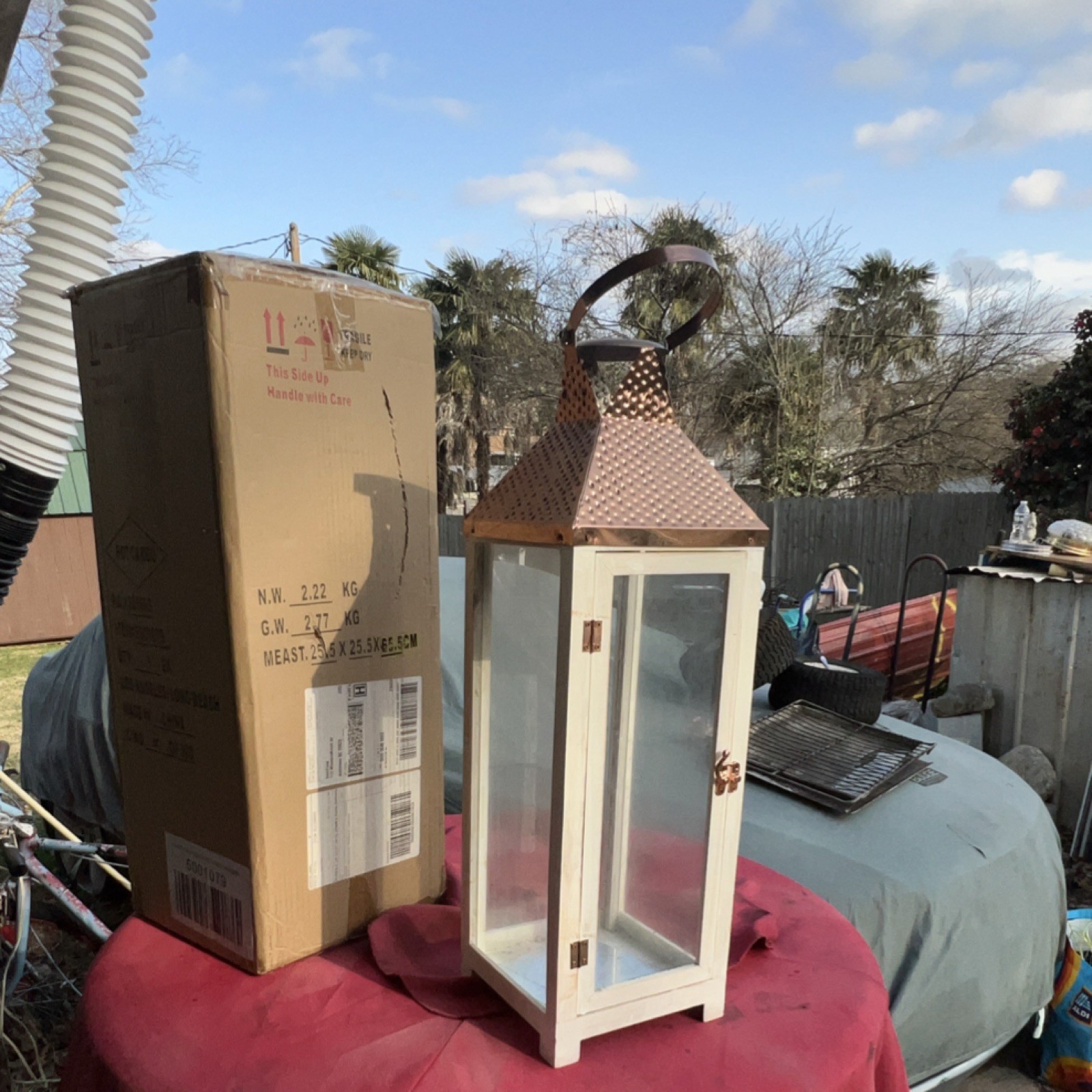 InDoor / Outdoor Large Brass Wood Frame Lantern w/closure brass lamp New in Box