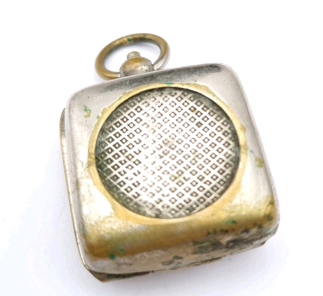 Sovereign Case Unusual Square Shape Decorative Front Fob Type White Metal