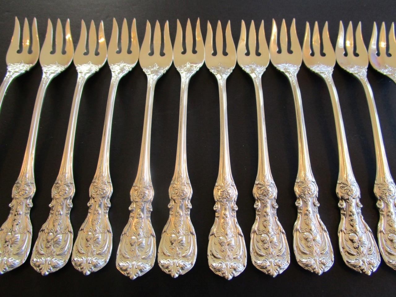 1 (ONE) REED BARTON FRANCIS I STERLING FLATWARE COCKTAIL FORK-5 5/8″MINT**