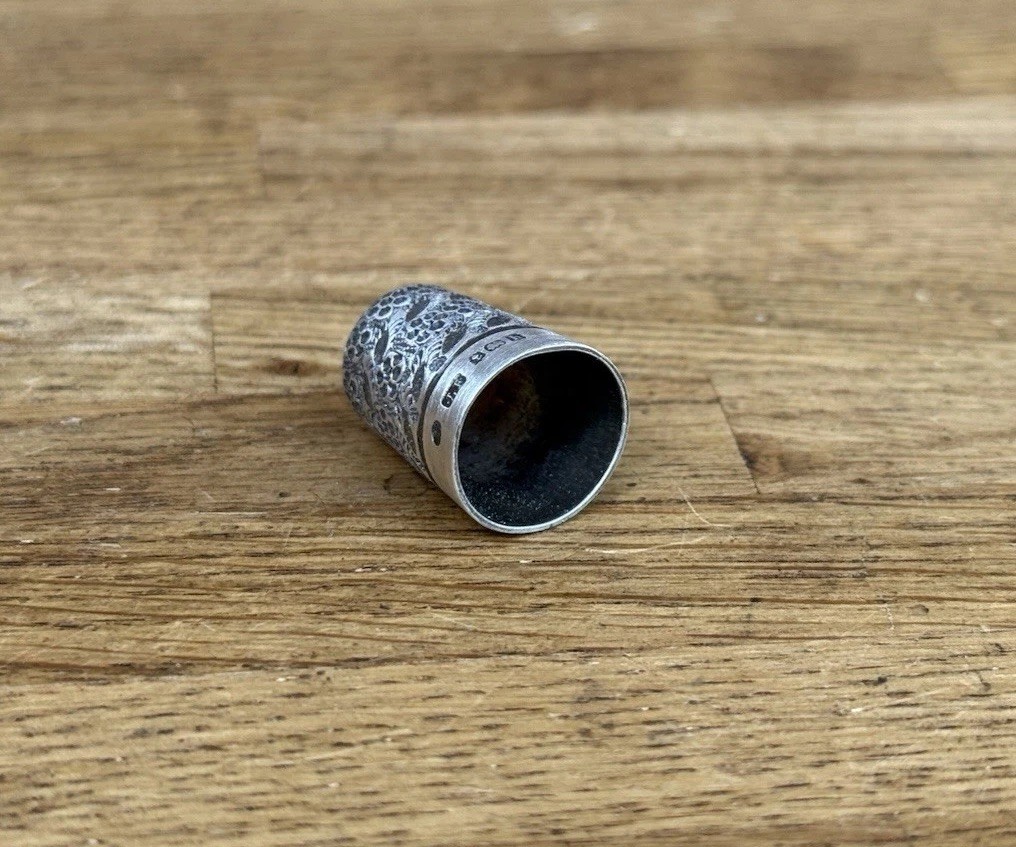 Antique James Fenton Solid Silver Floral Thimble Birmingham 1900s Swirled Design