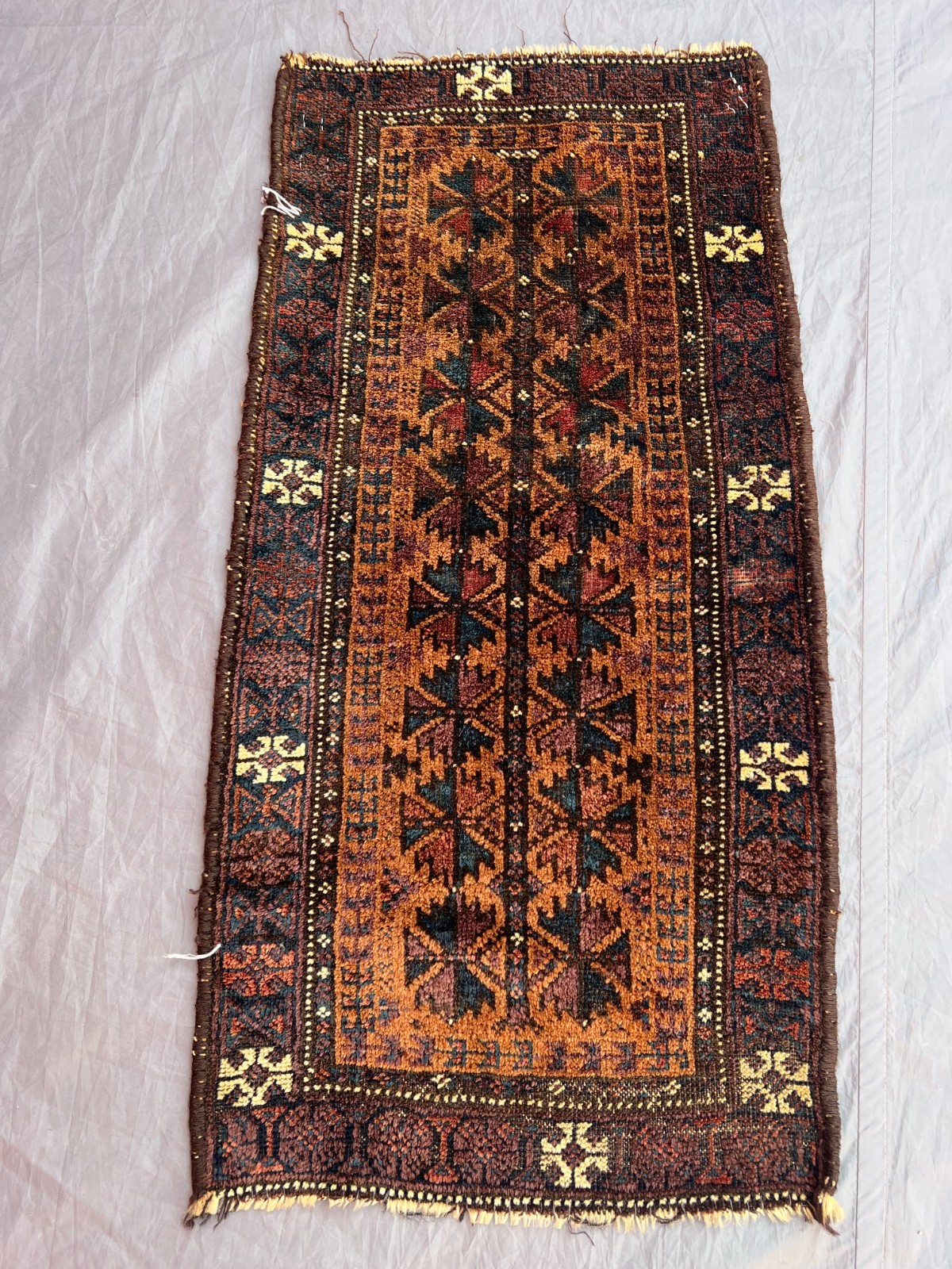 1’4×2’10 Ft Vintage Caucasian Handwoven Wool Geometric Tribal Design Rug