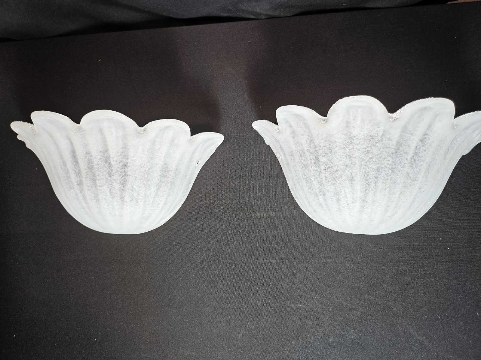 Pair Vintage Murano Pulegoso Frosted Tulip Glass Wall Sconces Italy MCM