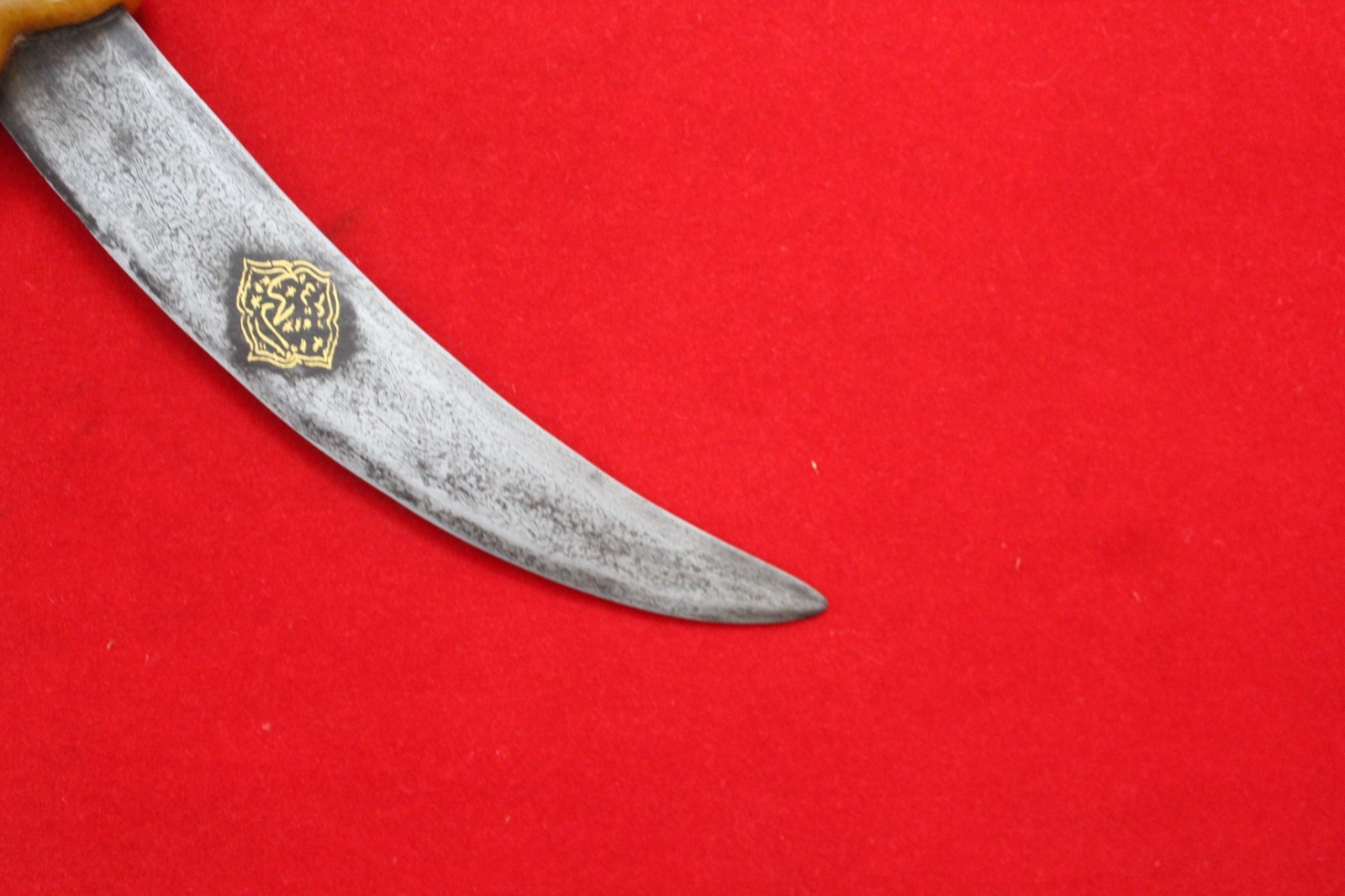 Old Vintage indo-persian mughal islamic jade gold damascus PARROT dagger khanjar