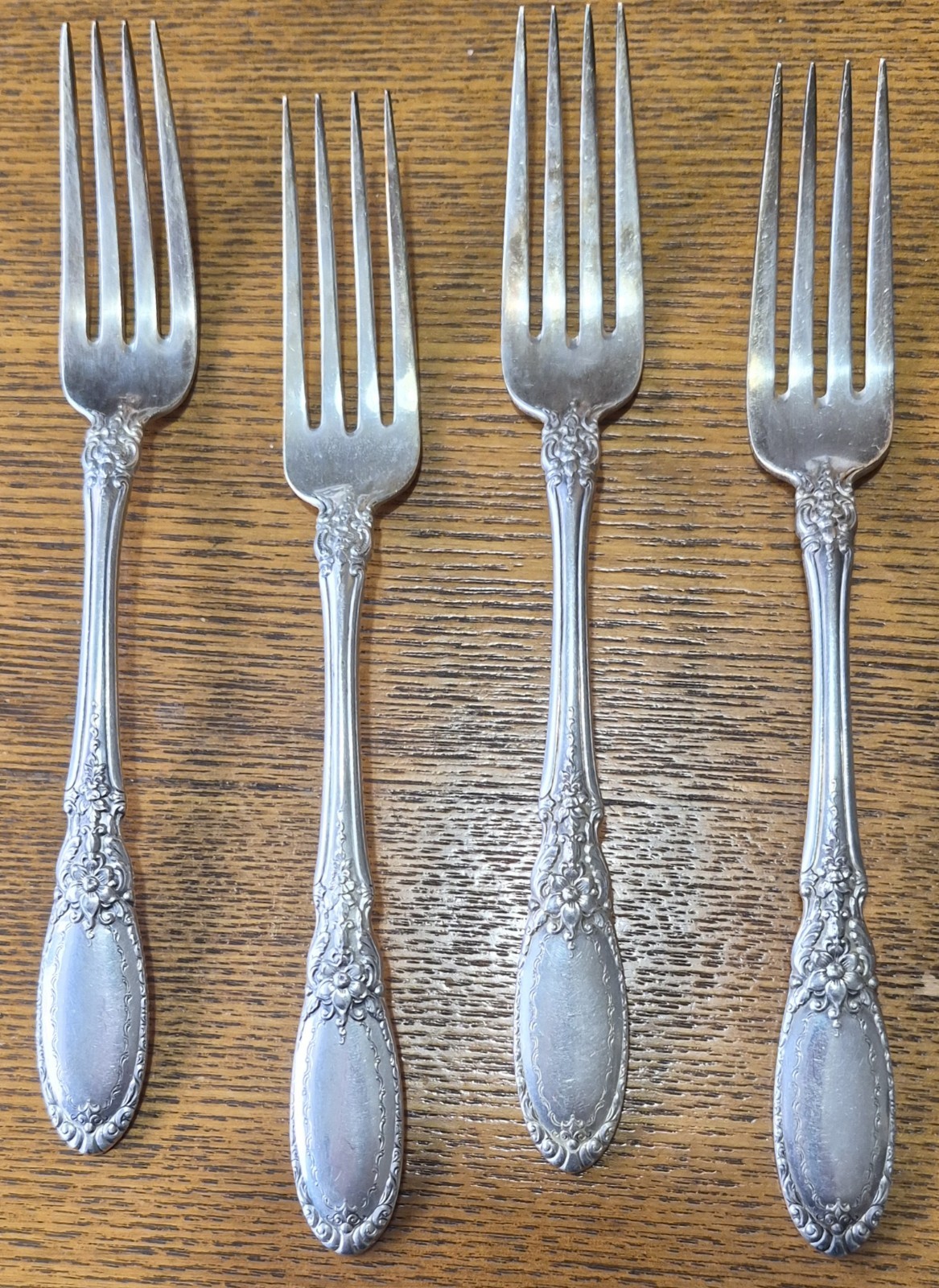 FOUR (4) OLD MIRROR BY TOWLE STERLING SILVER 7 1/8 DINNER FORK-ESTATE-BEAUTIFUL!