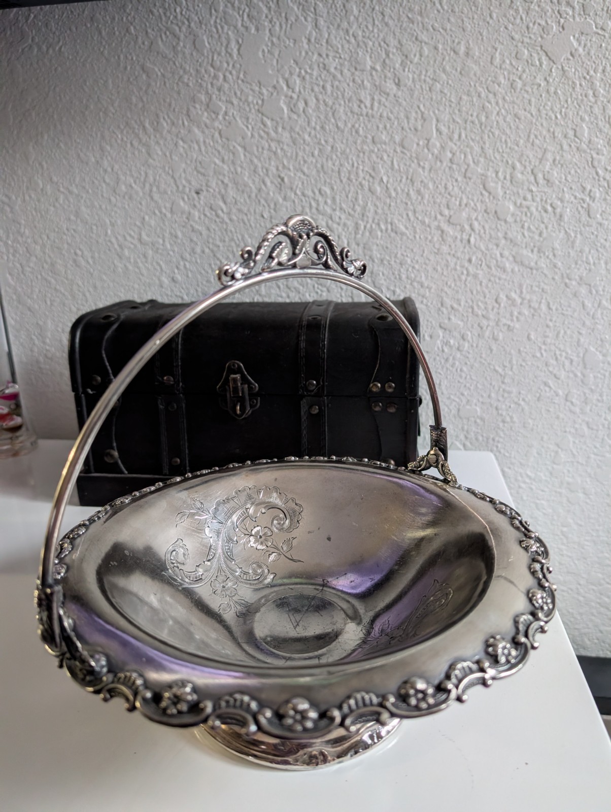 Adelphi Quadruple Silver Plate Co. Victorian Bridal Basket. Circa 1900 Vintage