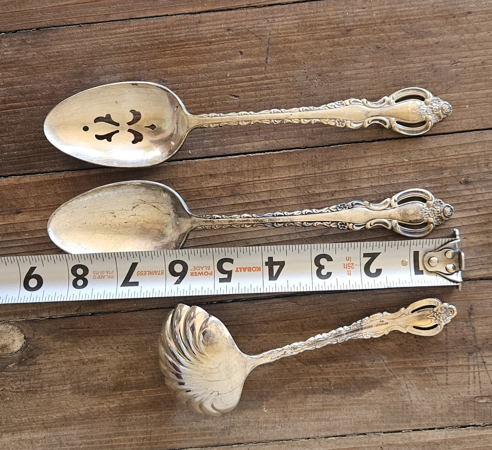 International Deepsilver Silverplate Countess Serving Spoon Gravy Laddle Set