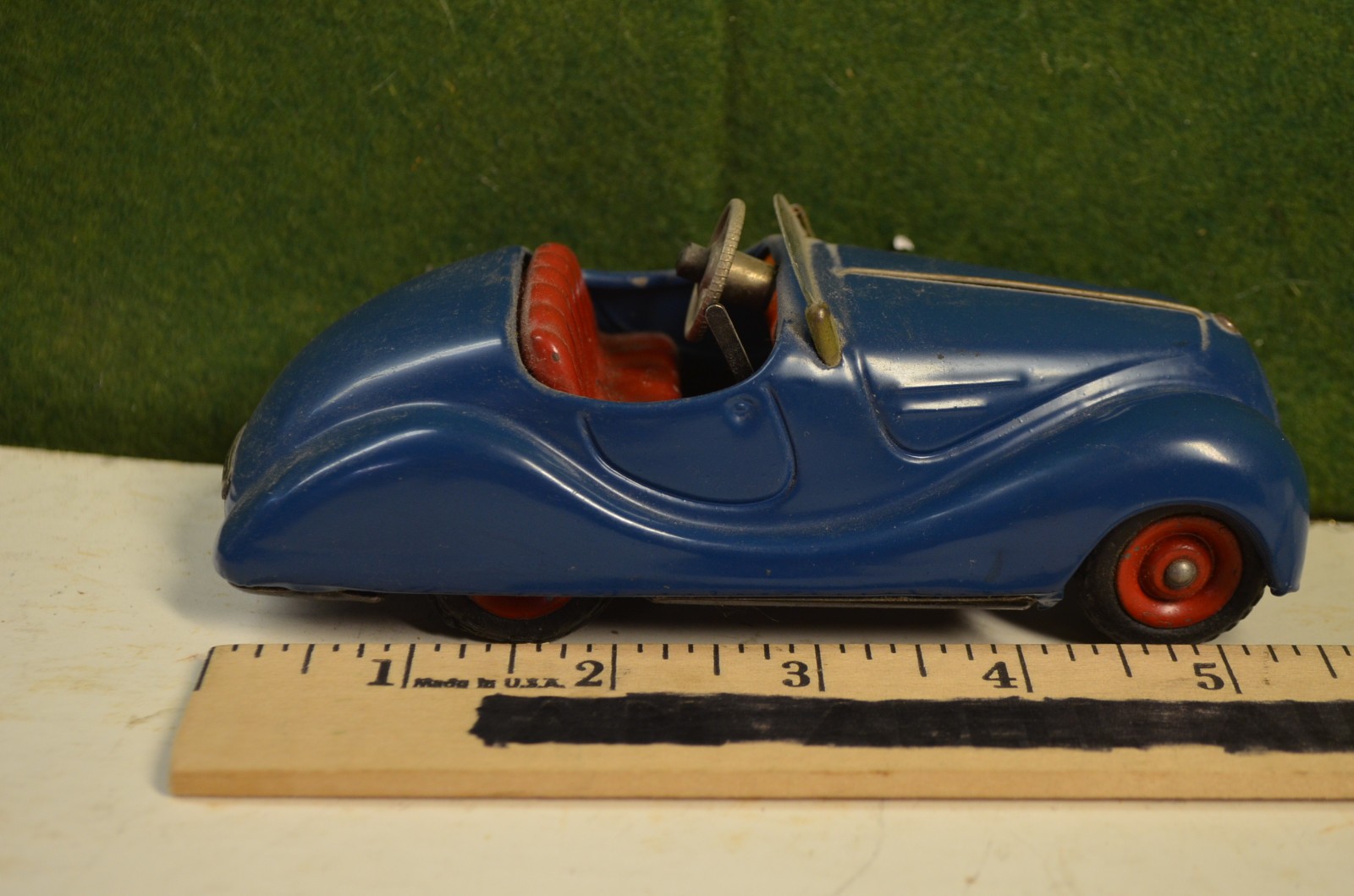 Schuco Akustico tinplate windup , 2002 edition, ex. original condition & working