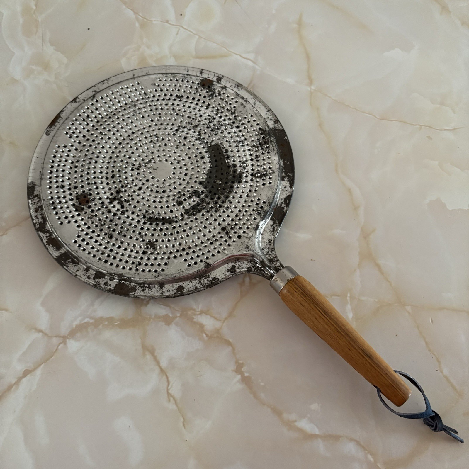 1950s heat diffuser Screen Splatter Metal Strainer With Wood Handle 13.5 Vintage